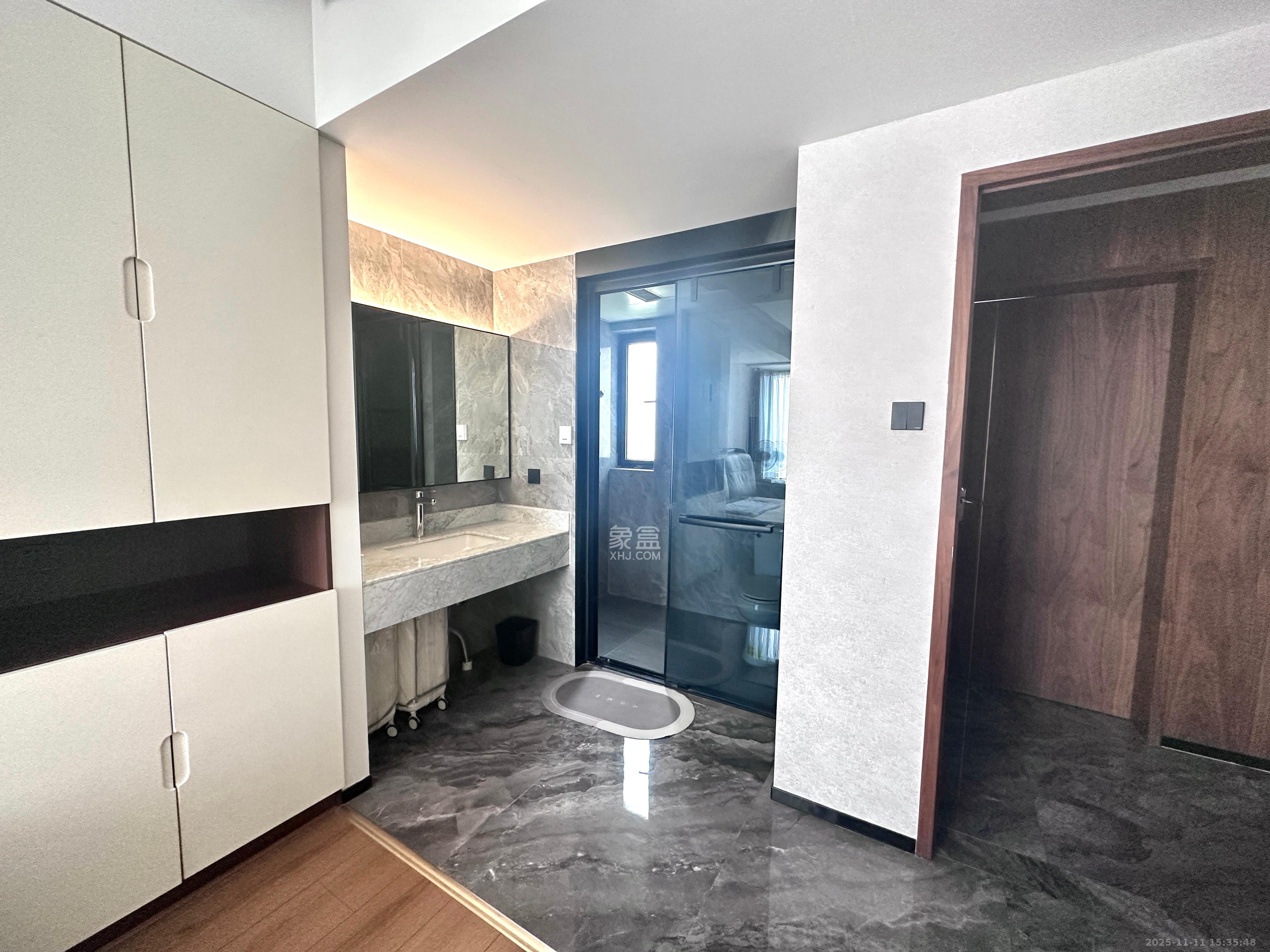 中建嘉和城凤凰台（中建瑞兴家园）  4室2厅2卫    2800.0元/月室内图