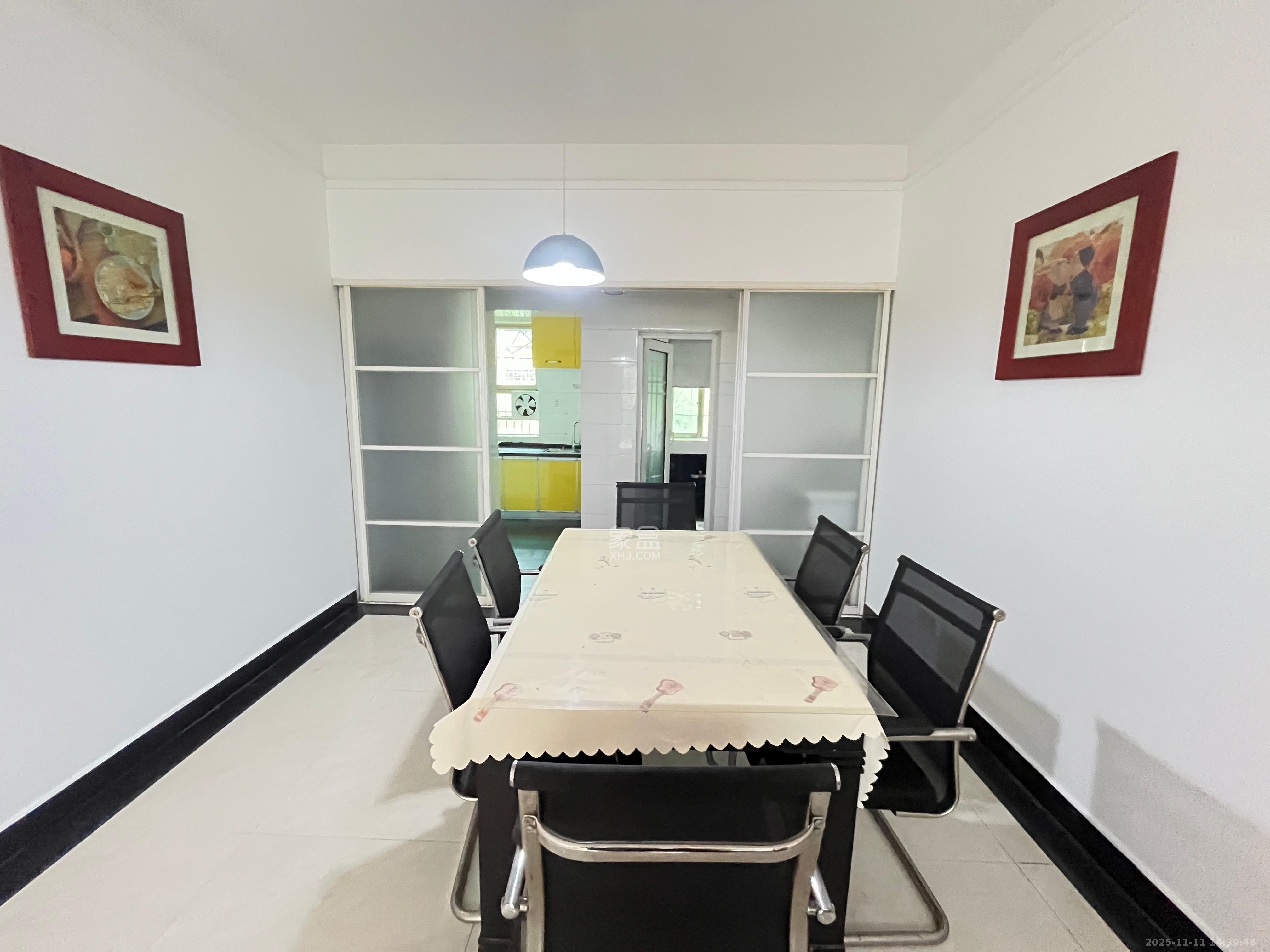 长沙市邮政宿舍（古汉邮局宿舍）  4室2厅2卫    2700.0元/月室内图