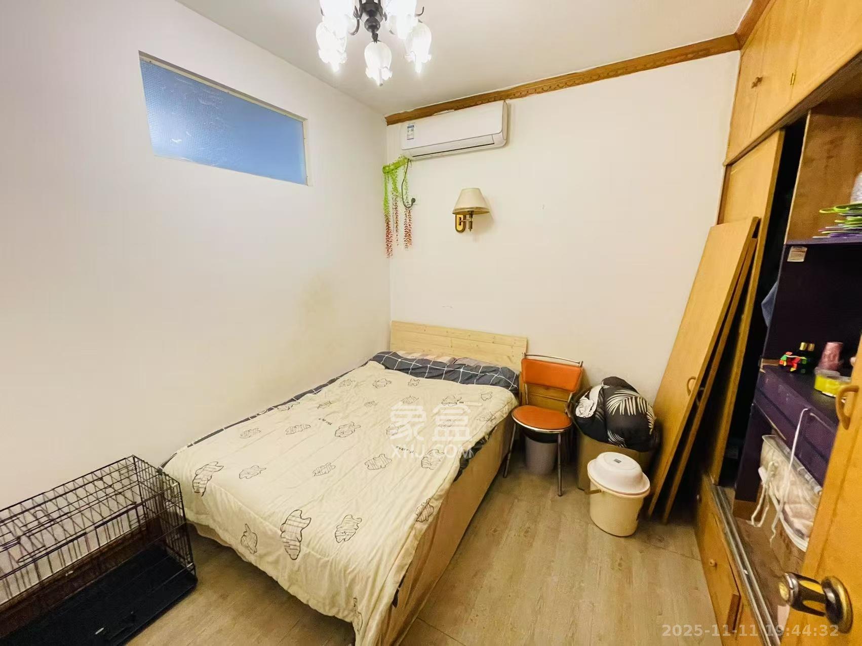 登隆街散盘 2室1厅1卫 1800.0元/月 登隆街散盘 2室1厅1卫 1800.0元/月室内图