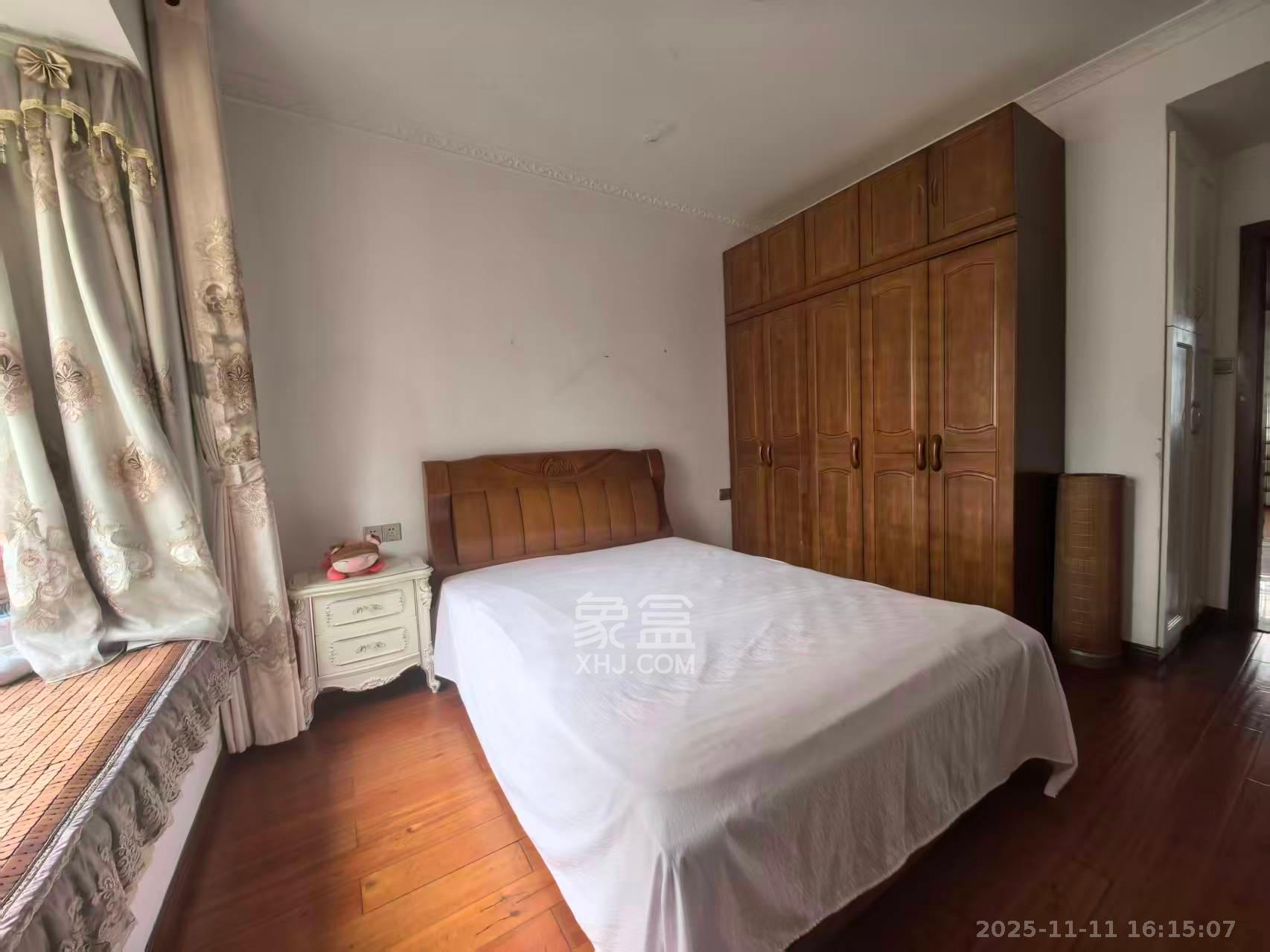 松雅轩（埃克斯社区）  3室2厅1卫    2200.0元/月室内图