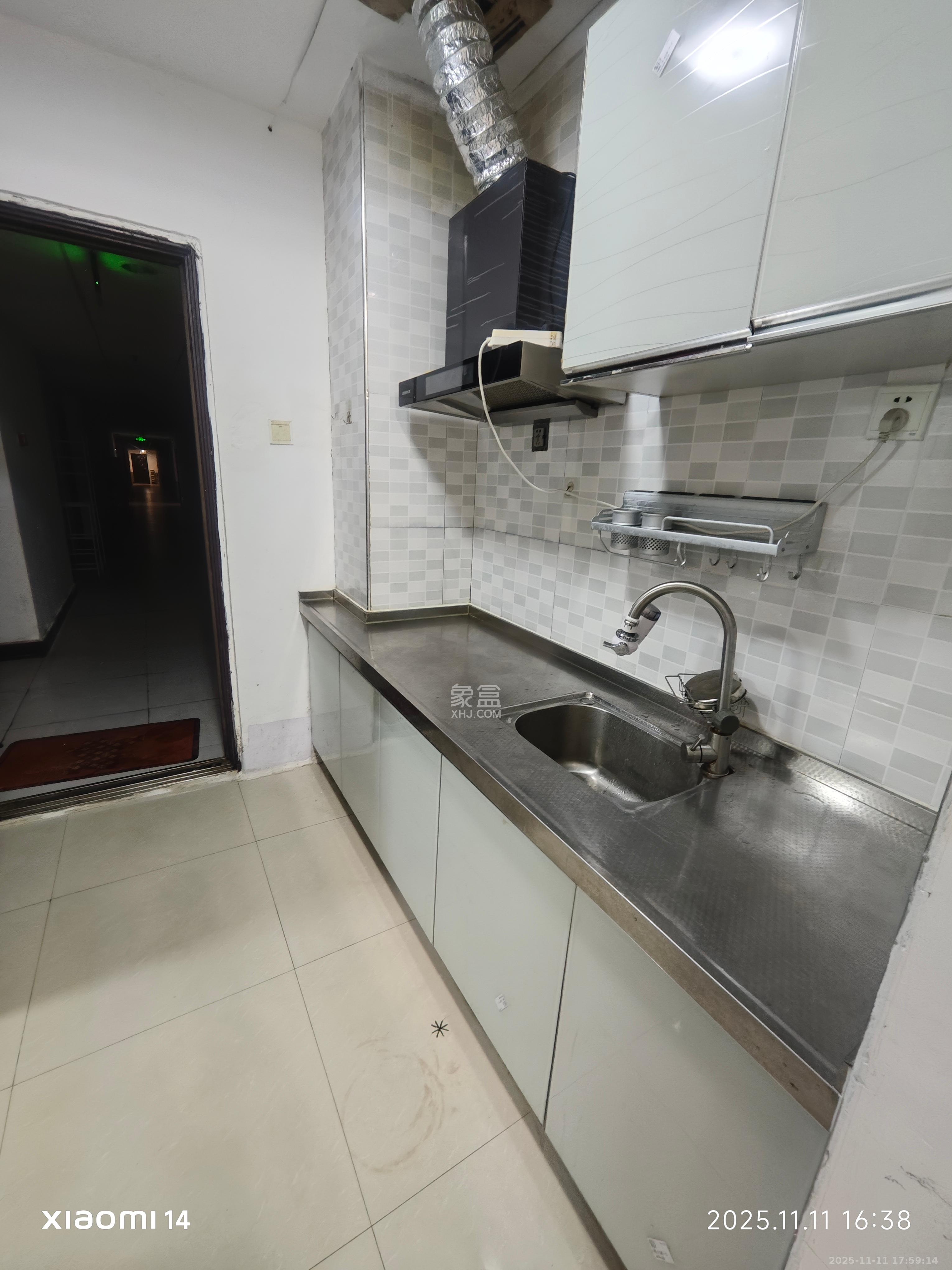 湘聚大厦 1室0厅0卫 1350.0元/月 湘聚大厦 1室0厅0卫 1350.0元/月室内图