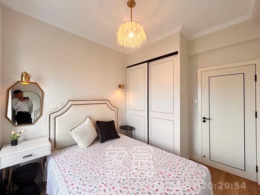 荣悦台 1室1厅1卫 2900.0元/月 荣悦台 1室1厅1卫 2900.0元/月室内图