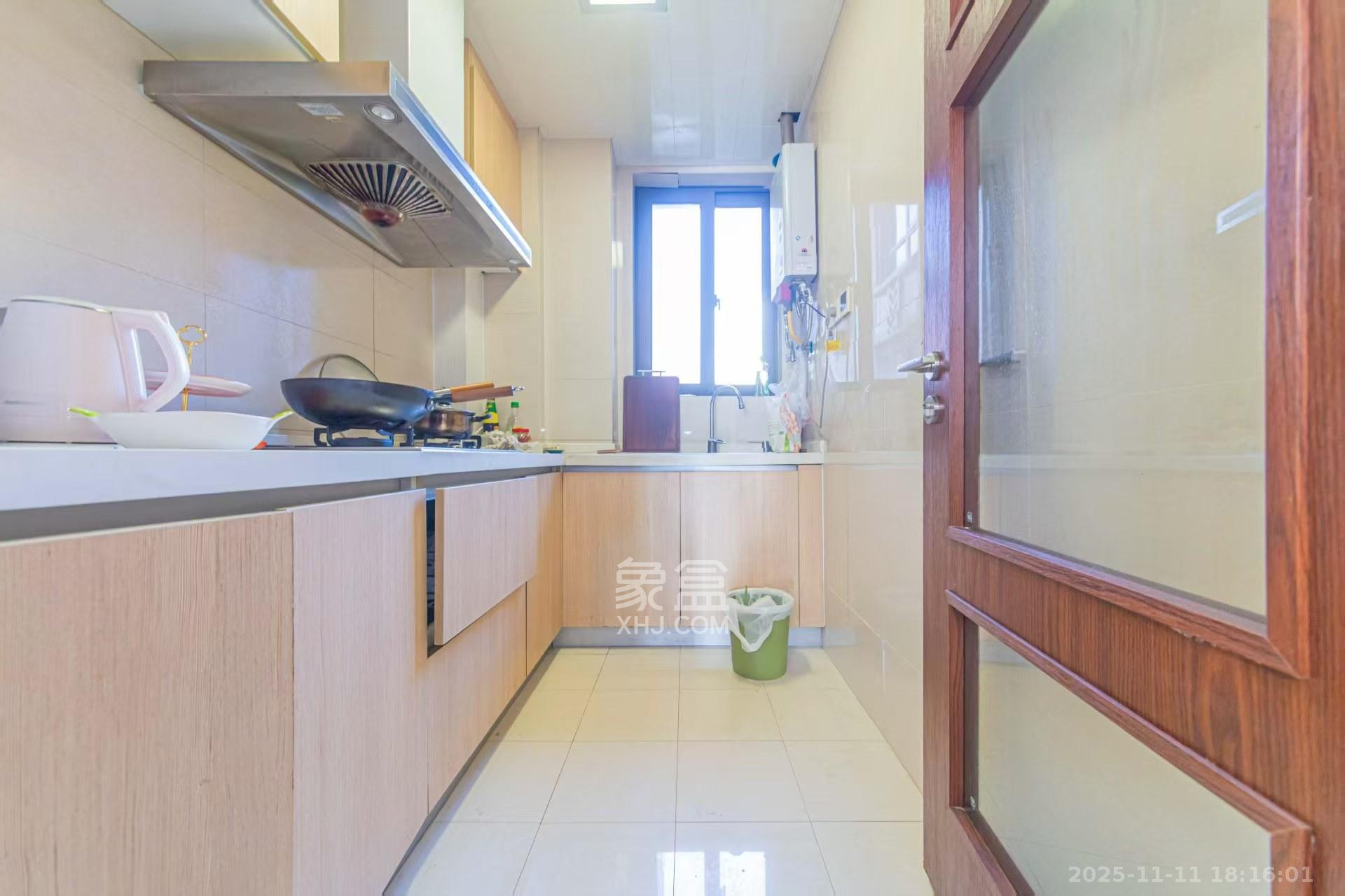 绿地公馆(绿地名邸) 2室2厅1卫 2200.0元/月 绿地公馆(绿地名邸) 2室2厅1卫 2200.0元/月室内图