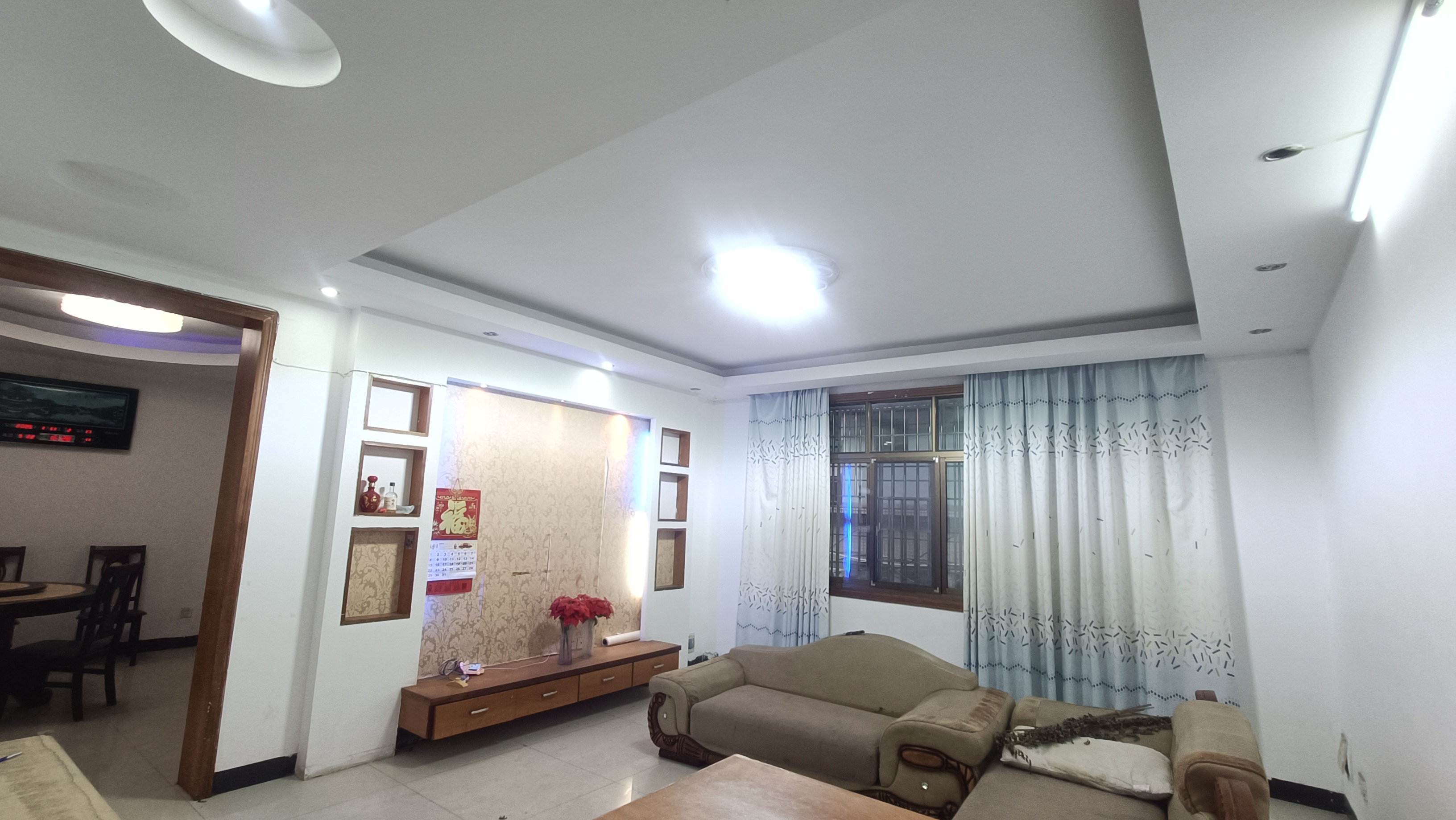 冶金局小区  3室2厅2卫    1200.0元/月户型图