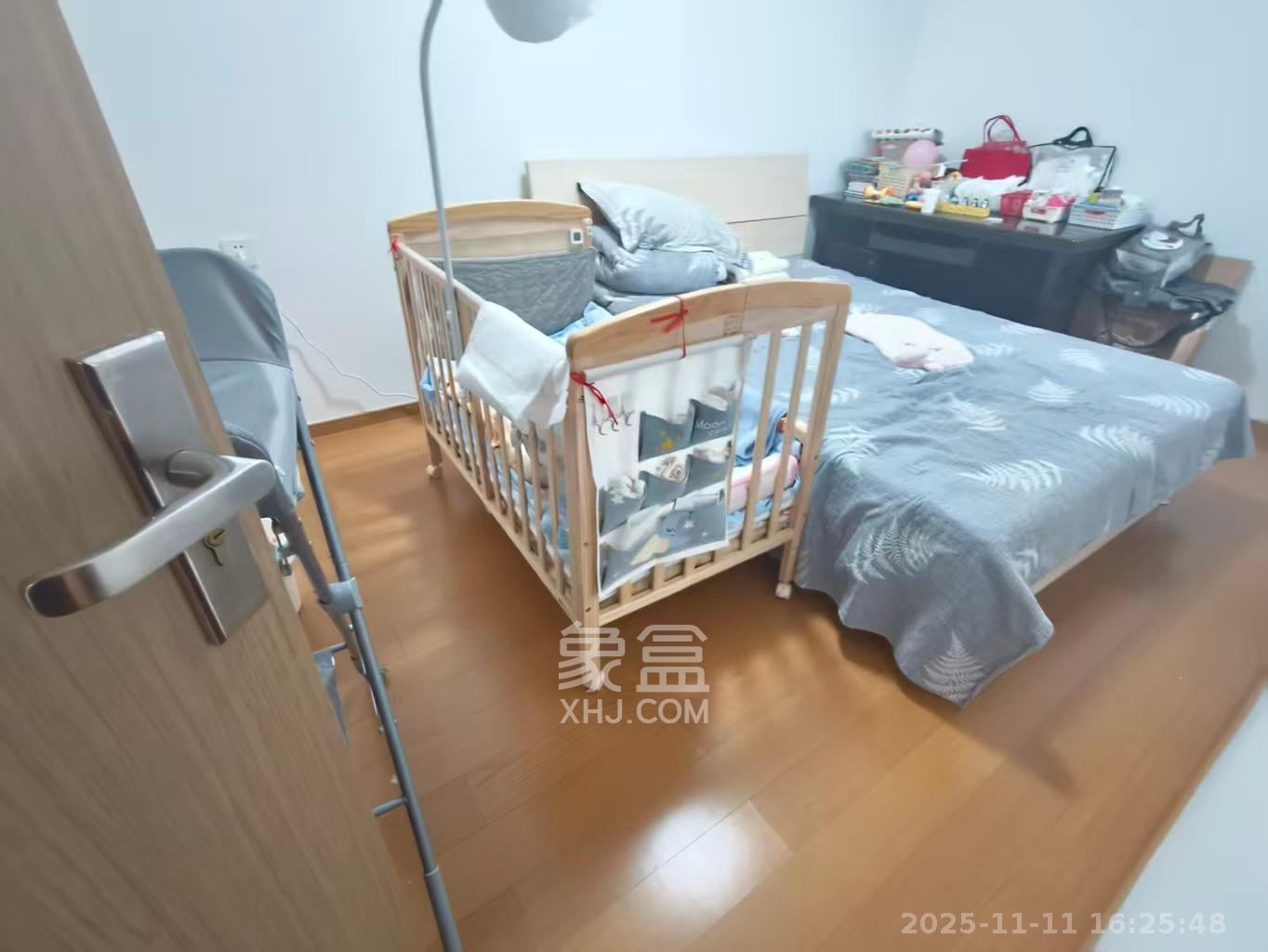 清控湖山雅居南区 3室2厅2卫 2600.0元/月 清控湖山雅居南区 3室2厅2卫 2600.0元/月室内图