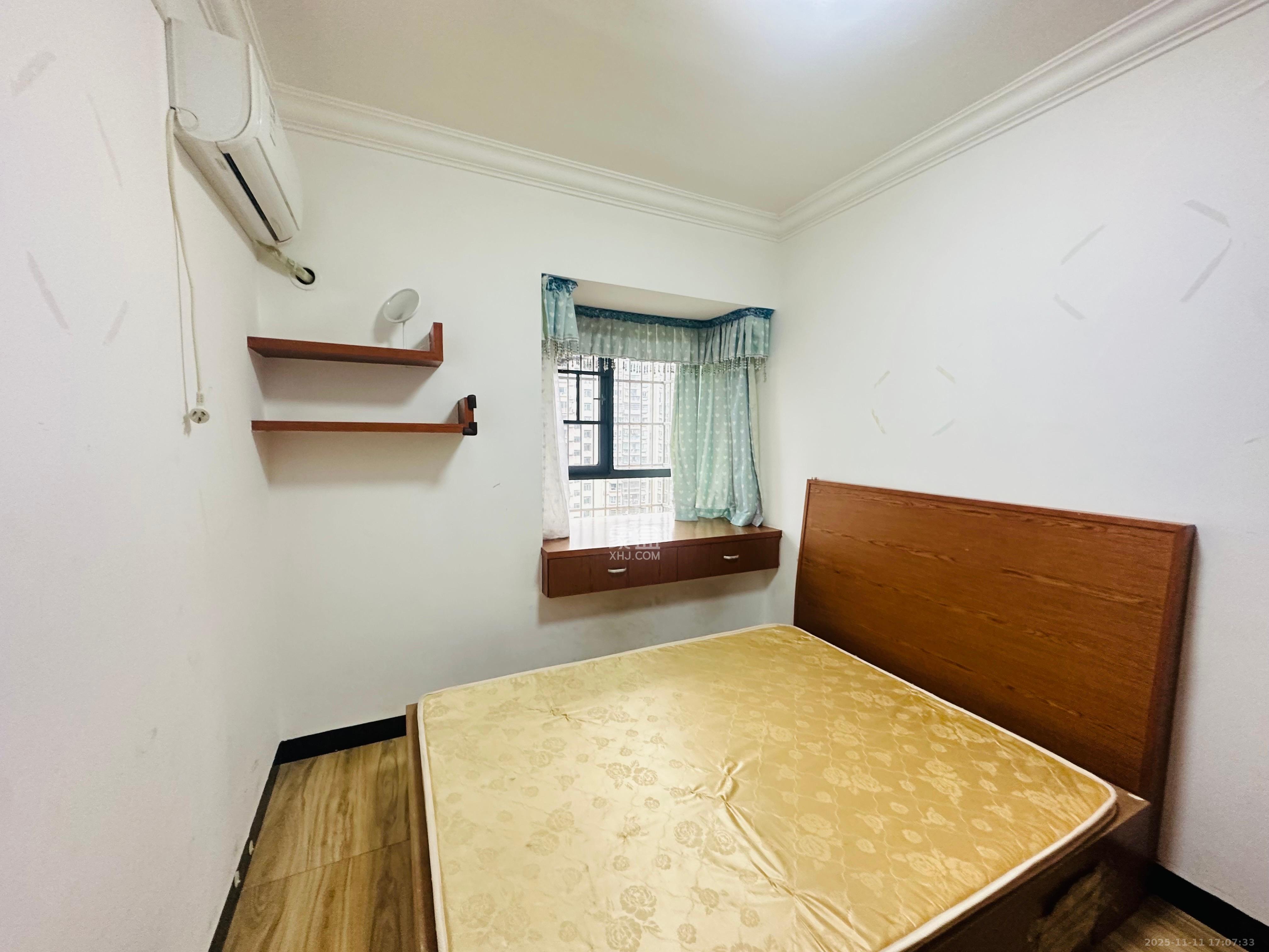 茶山馨苑  2室2厅1卫    2300.0元/月室内图