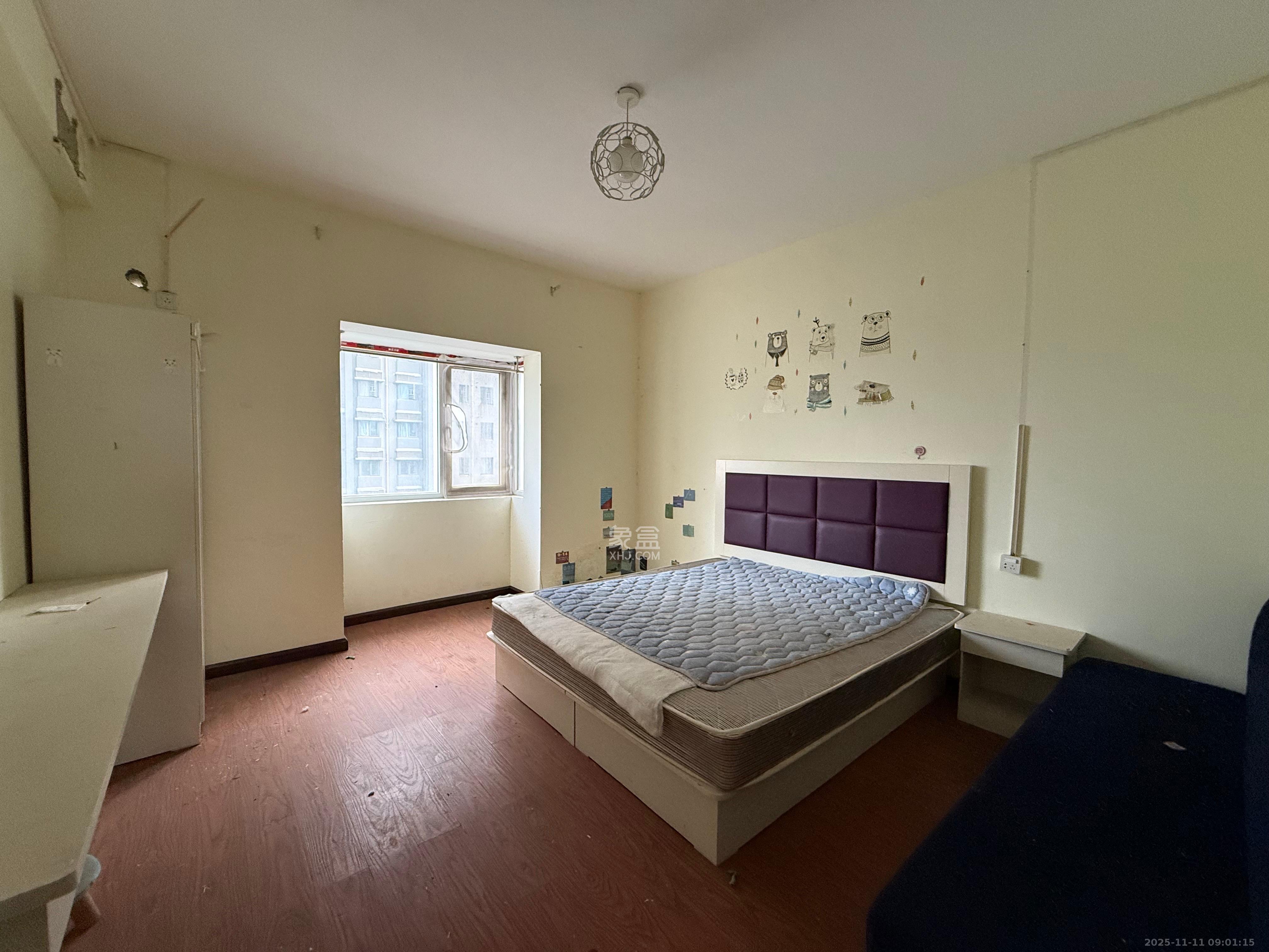 麓谷燕园（燕山公寓）  2室2厅2卫    2200.0元/月