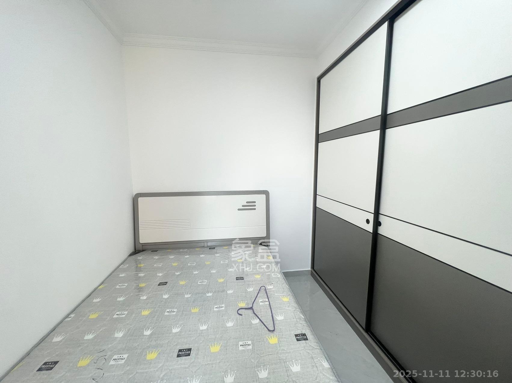 金塘家园  2室2厅1卫    2100.0元/月室内图