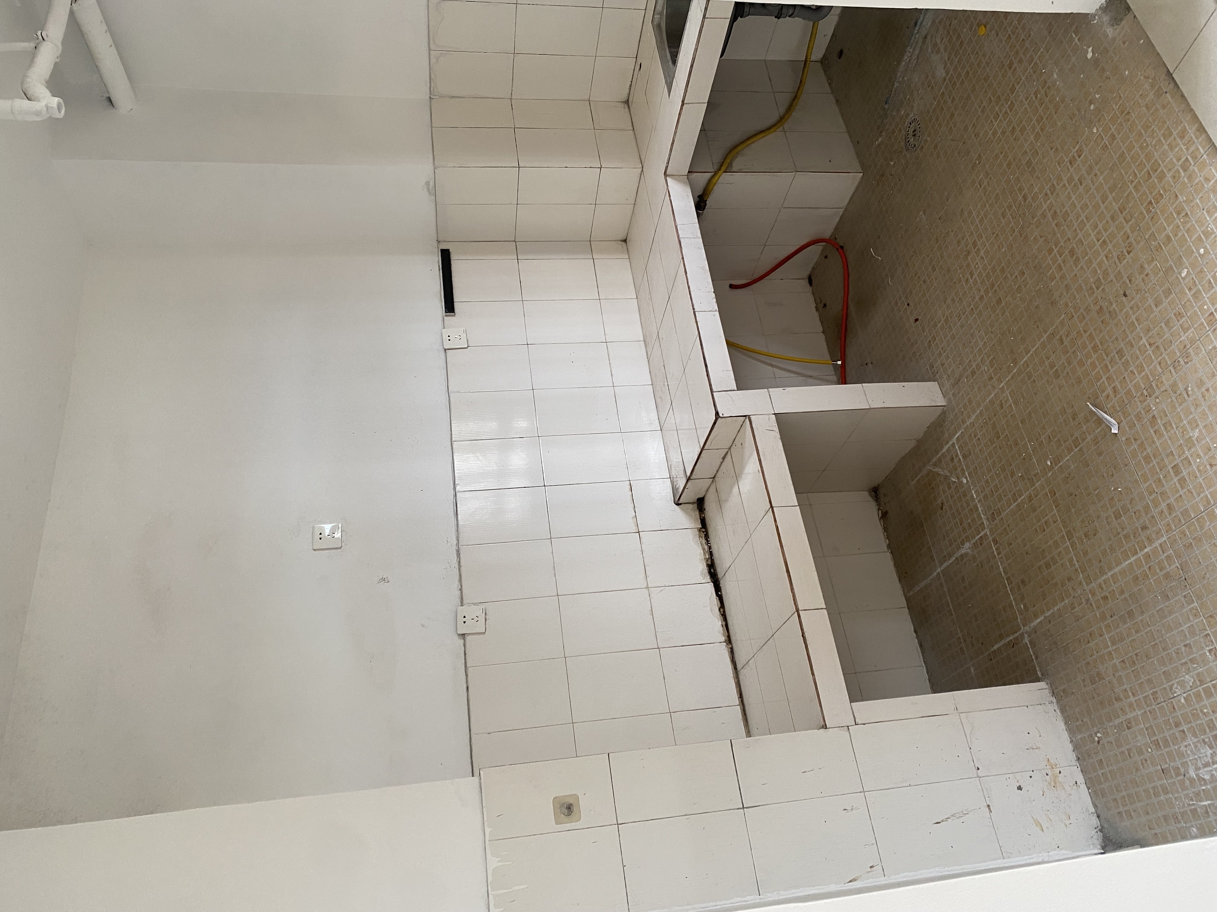 金海广场 3室2厅2卫 2600.0元/月 金海广场 3室2厅2卫 2600.0元/月室内图