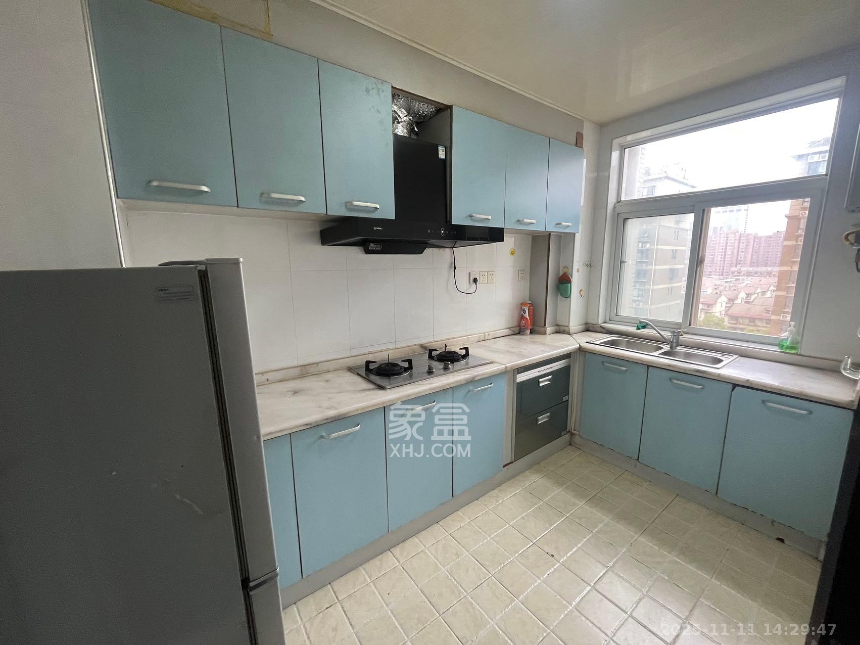 嘉盛华庭（一期、二期、三期）  2室2厅1卫    2080.0元/月室内图