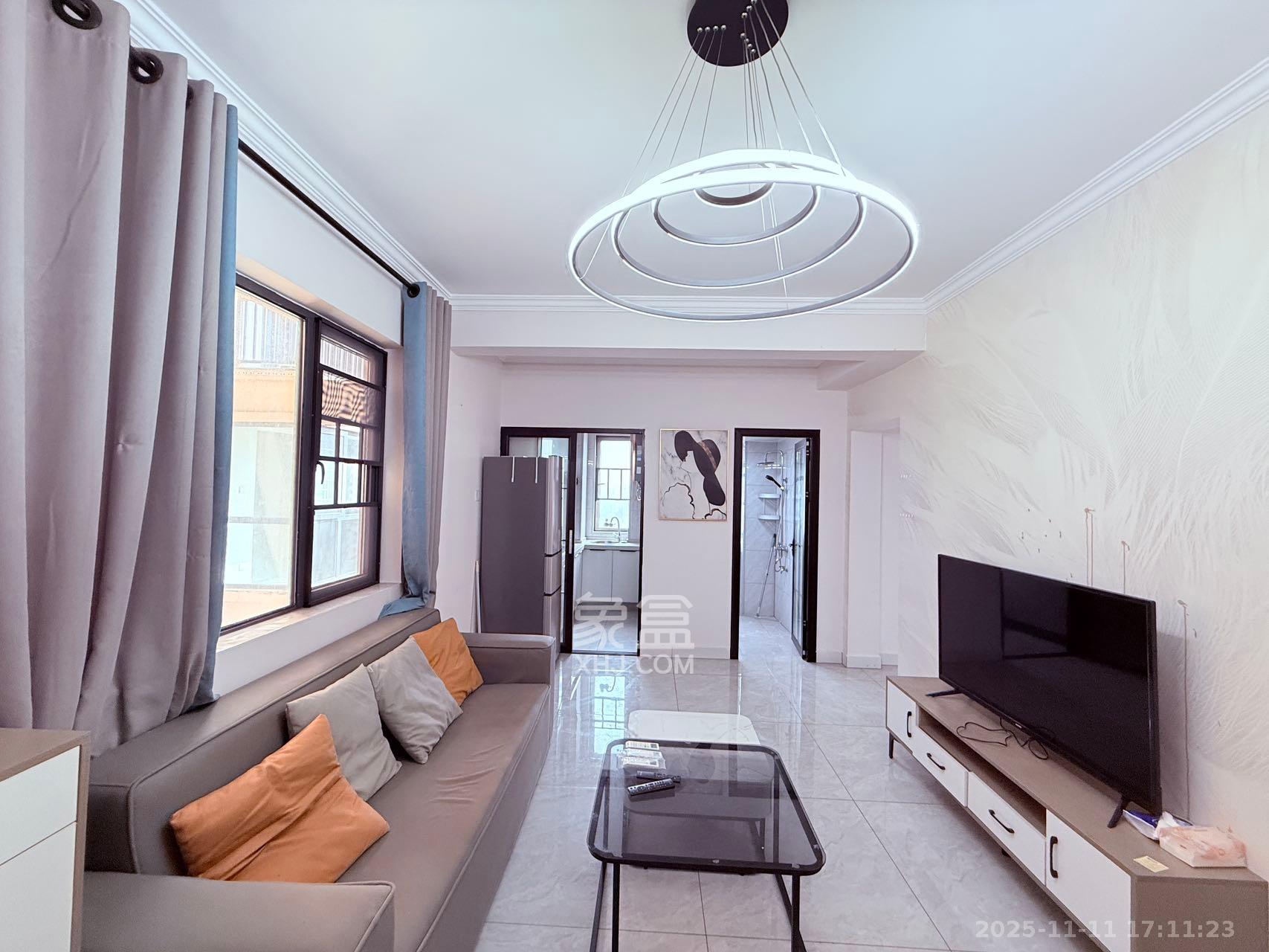 韭菜园嘉苑 2室1厅1卫 2900.0元/月 韭菜园嘉苑 2室1厅1卫 2900.0元/月室内图