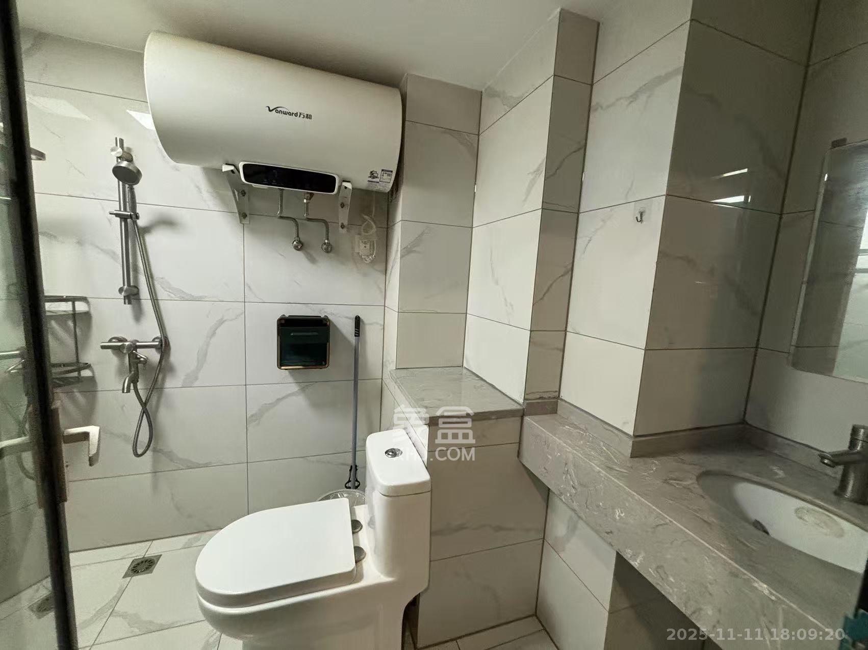 芙蓉万国城MOMA（卓越汇富苑）  1室1厅1卫    1600.0元/月室内图