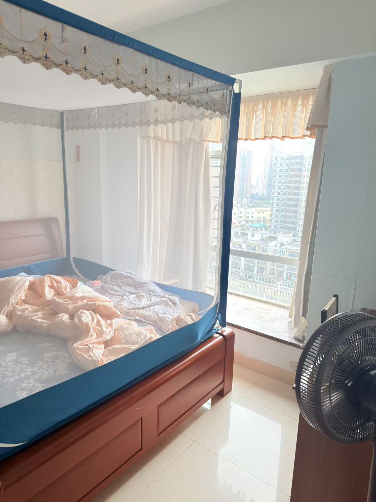 森基美好园  3室2厅2卫    2900.0元/月室内图