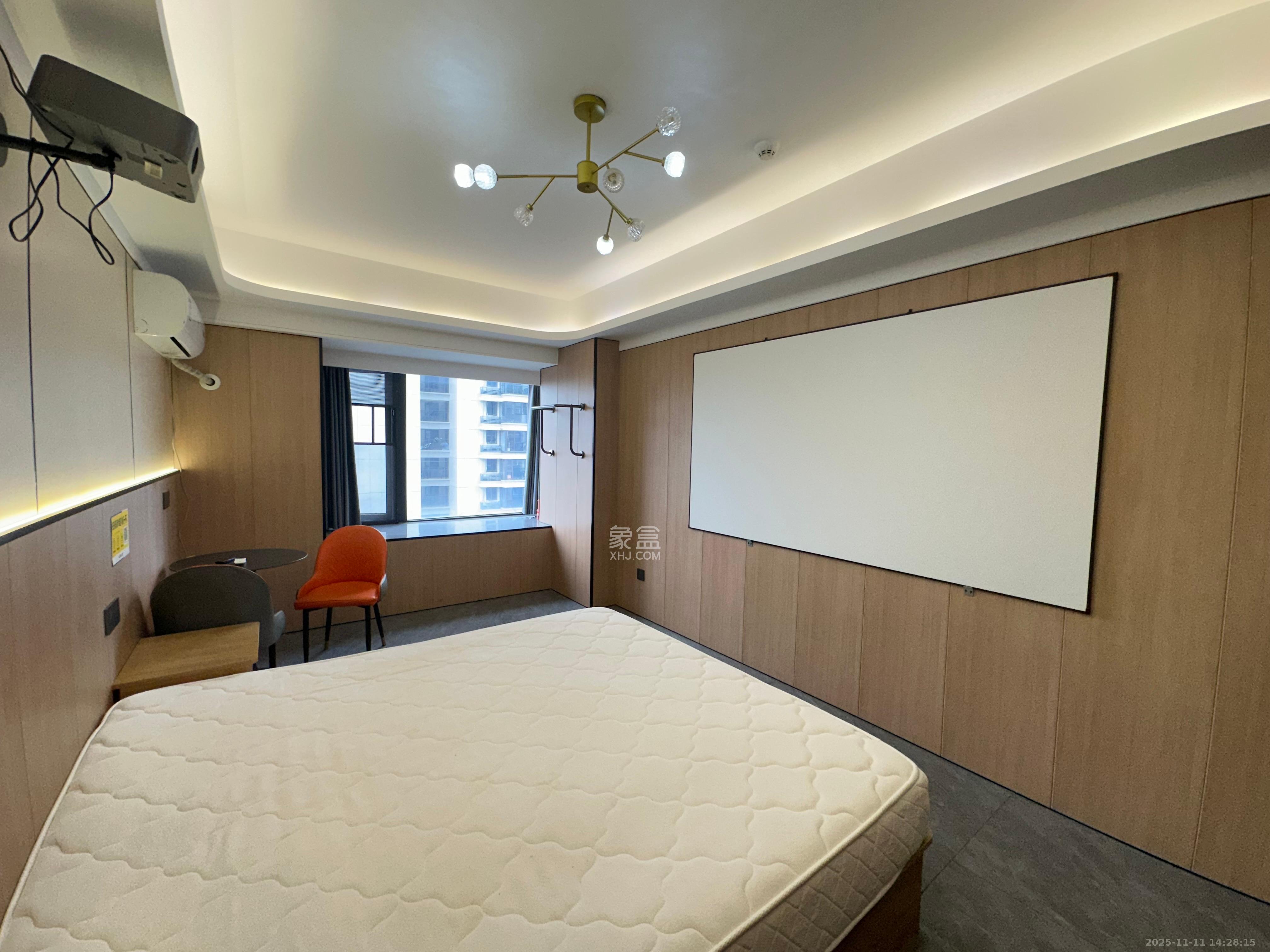 保利中环广场（保利中悦苑）  1室0厅1卫    1400.0元/月室内图