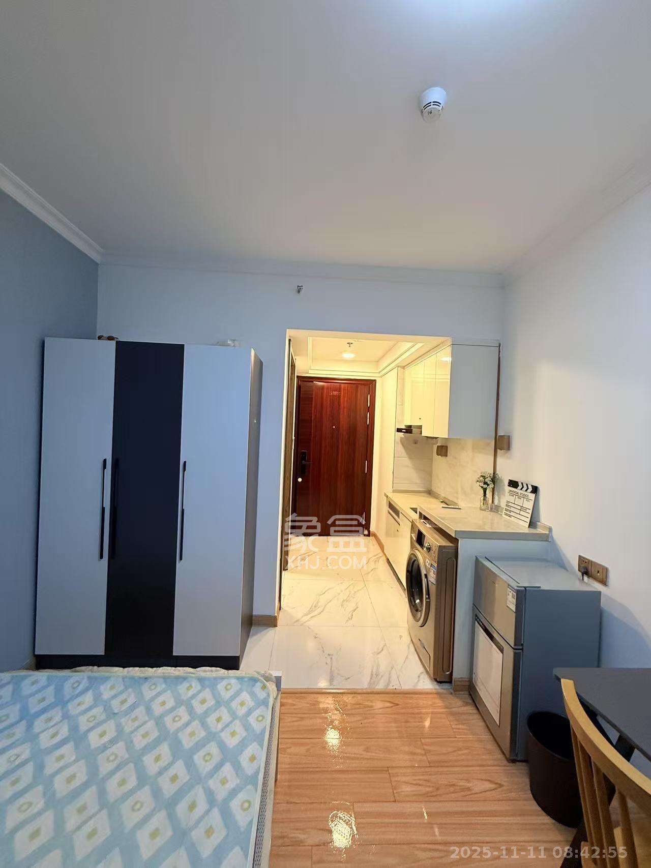 碧桂园城市之光 1室1厅1卫 1300.0元/月 碧桂园城市之光 1室1厅1卫 1300.0元/月室内图