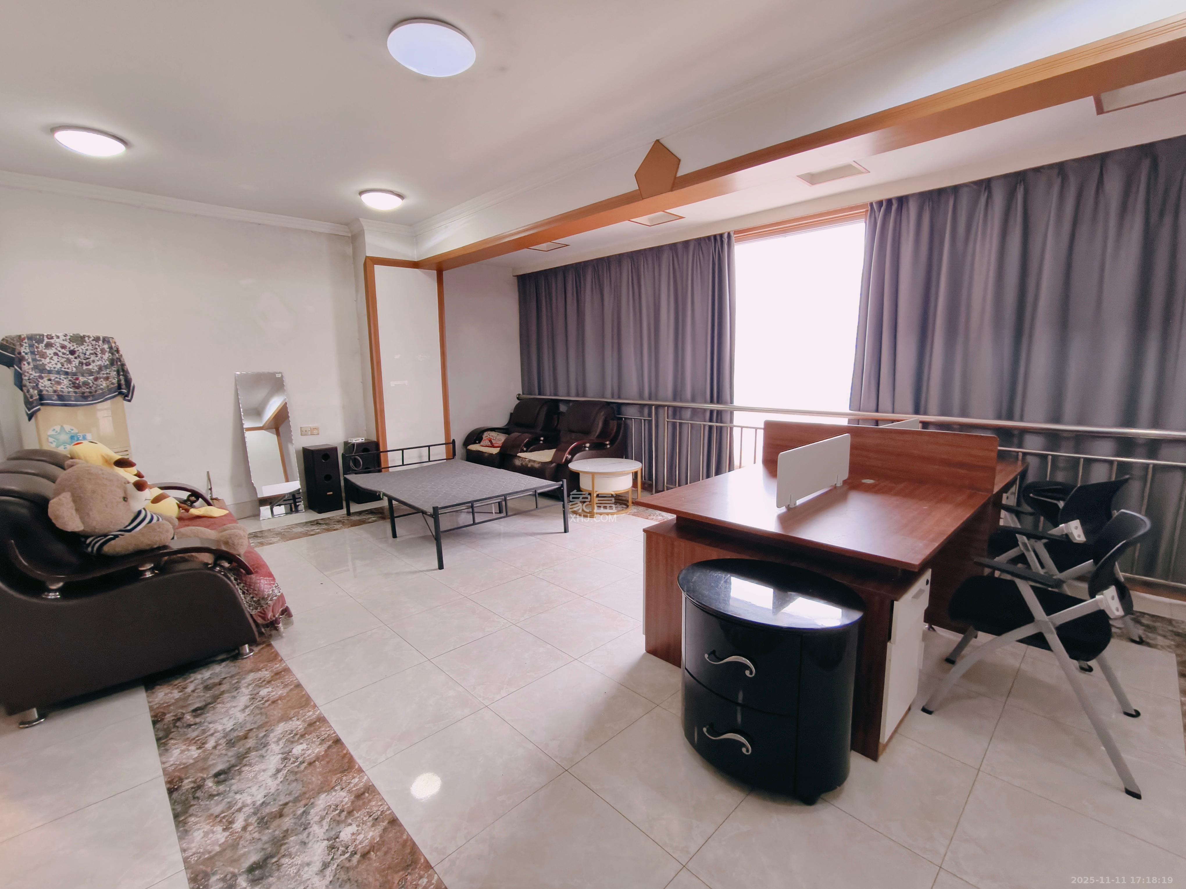 中国人民财产股份公司宿舍（人民保险公司宿舍）  3室2厅1卫    3000.0元/月室内图