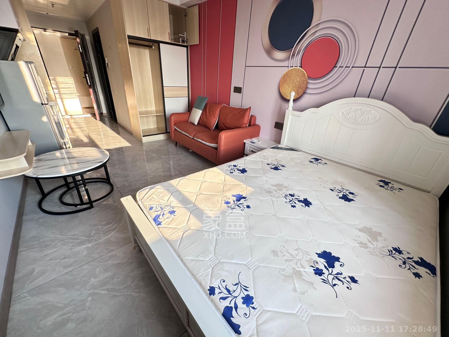 保利麓谷林语I区  1室0厅1卫    1300.0元/月