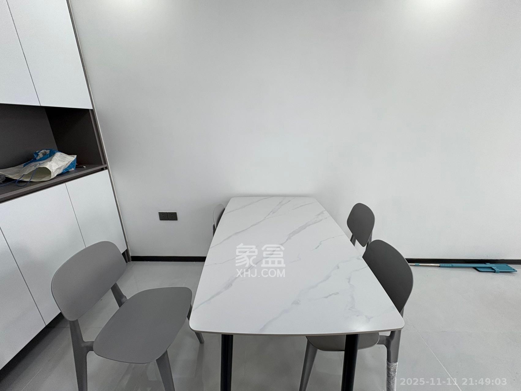 旭日嘉苑 2室1厅1卫 2500.0元/月 旭日嘉苑 2室1厅1卫 2500.0元/月室内图