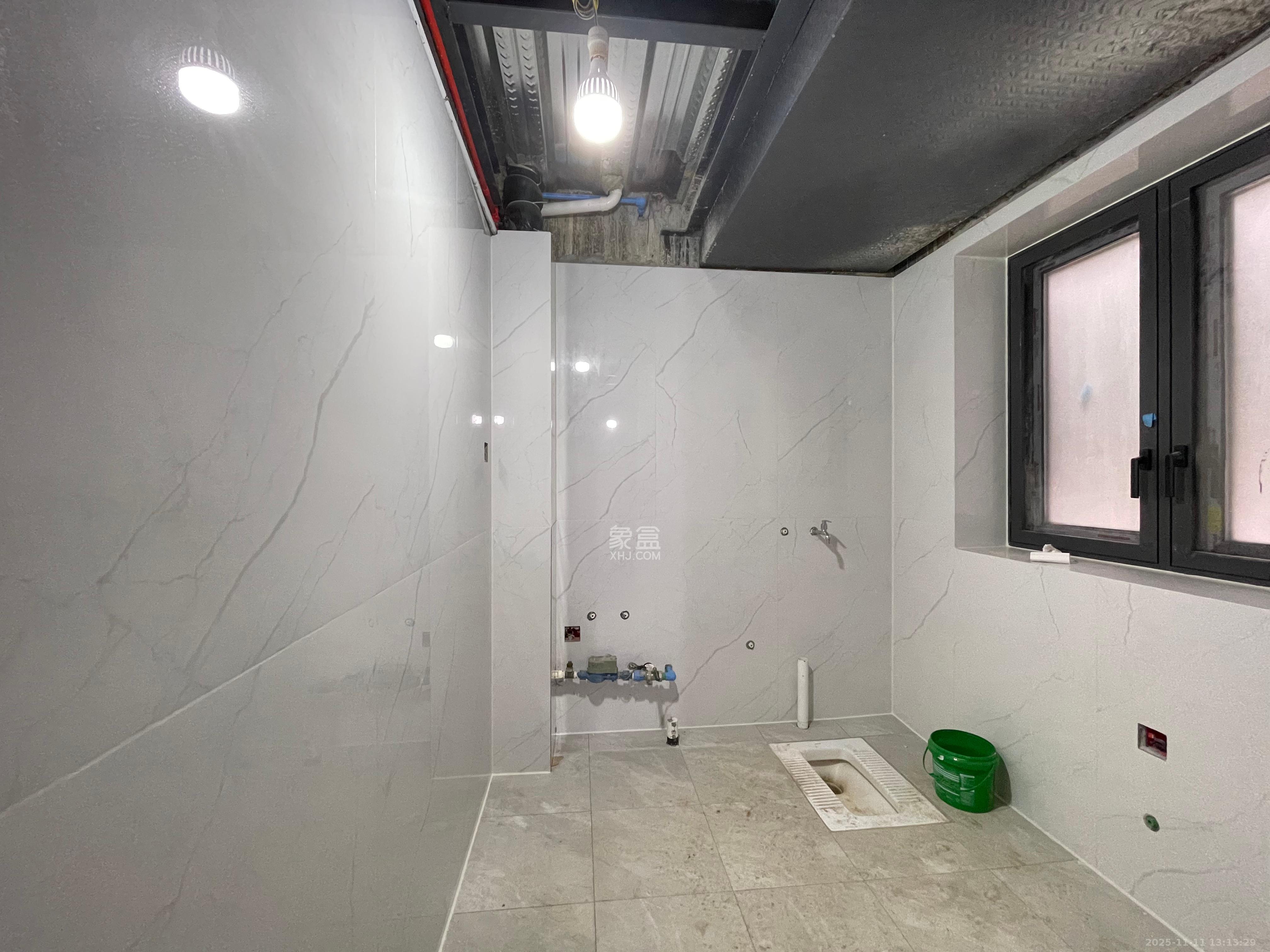 恒大名都   224.0㎡      6000.0元/月室内图