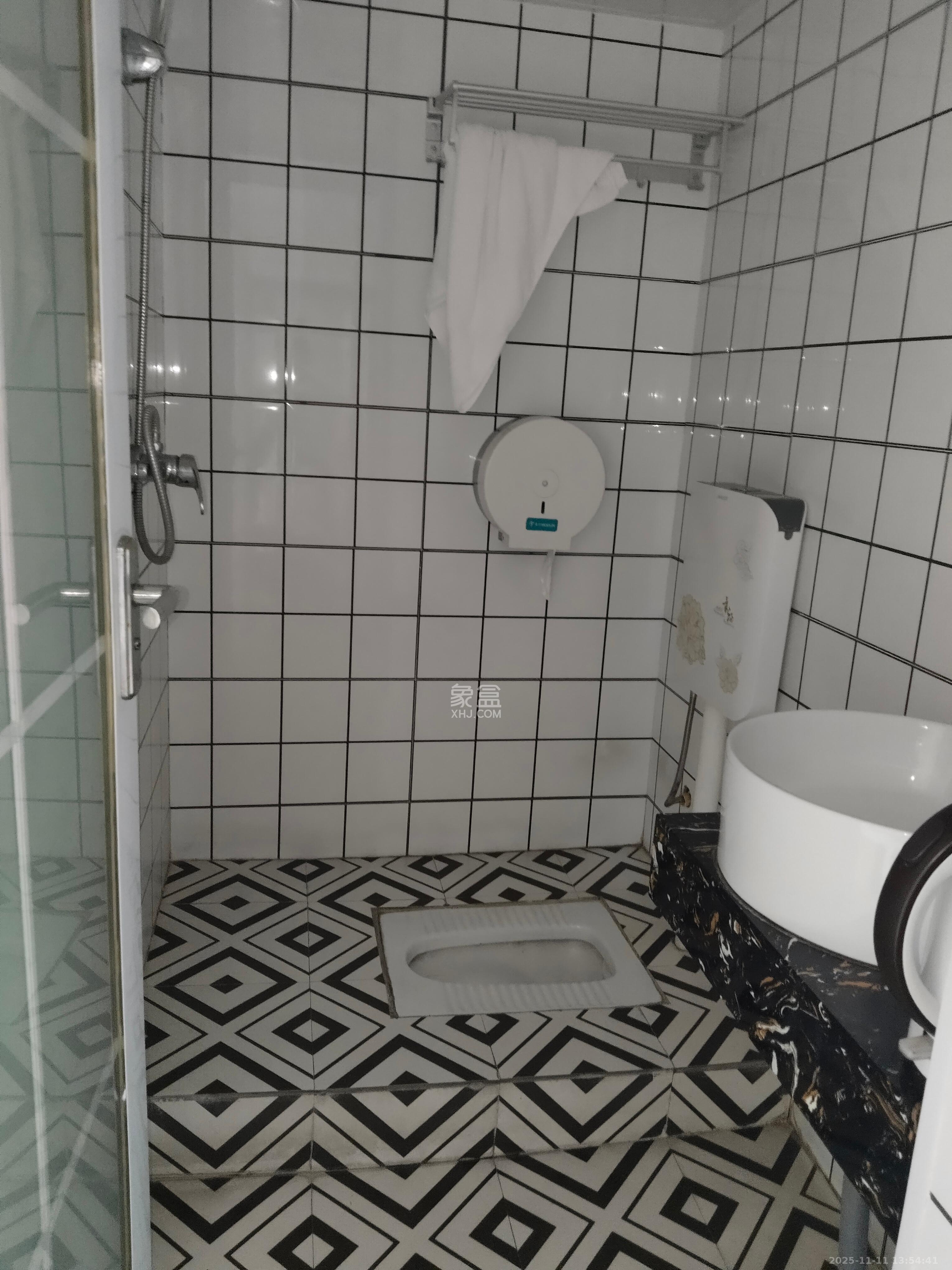 城市生活家  1室0厅0卫    8000.0元/月室内图