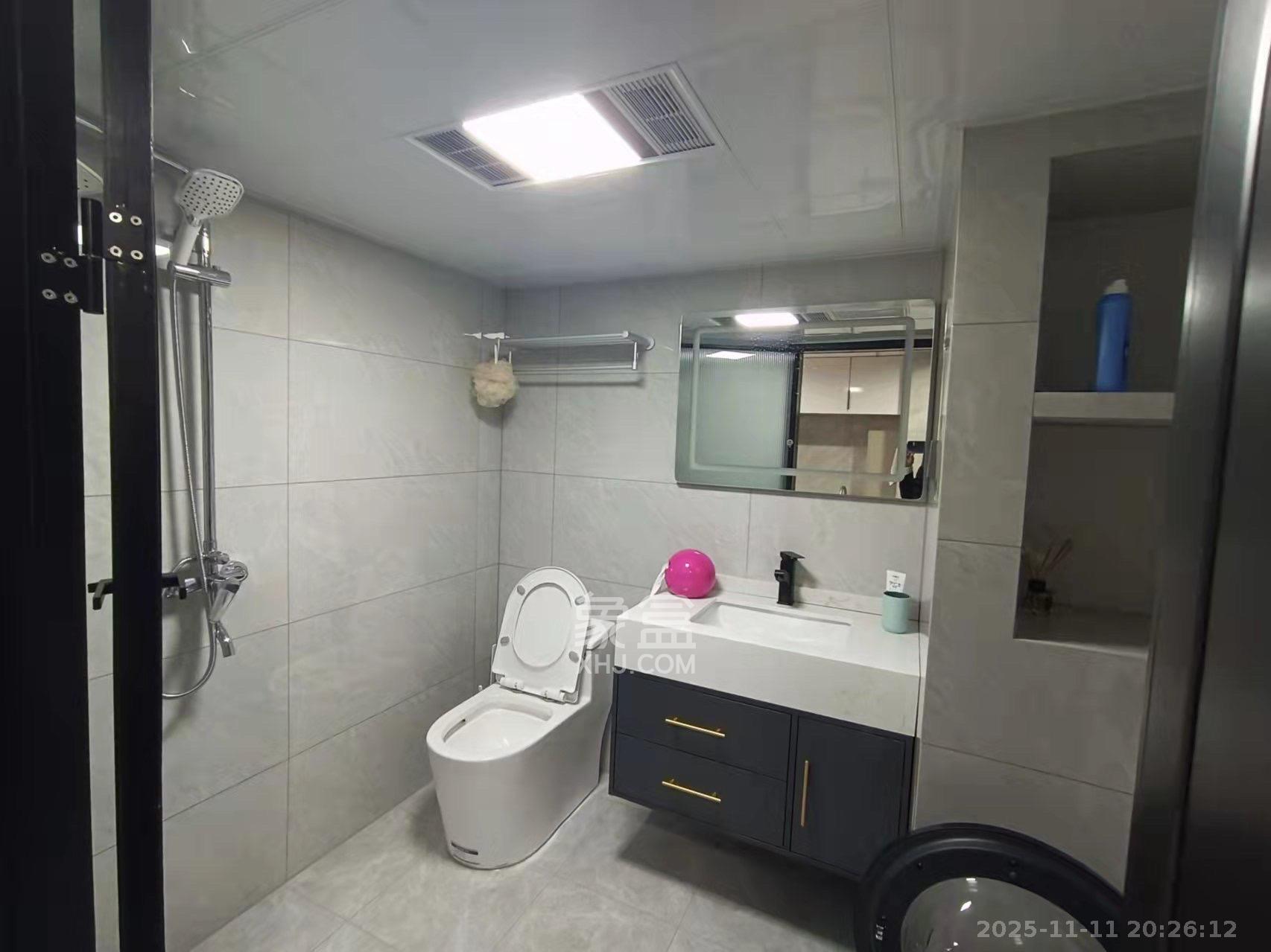 中交广场公寓  1室1厅1卫    2000.0元/月室内图