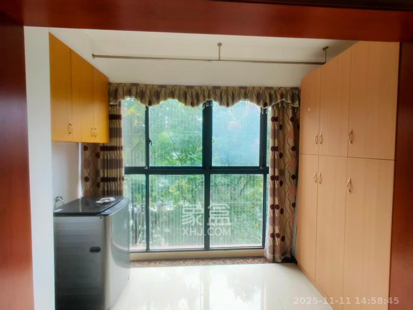 盛世耀凯  3室2厅1卫    2500.0元/月室内图