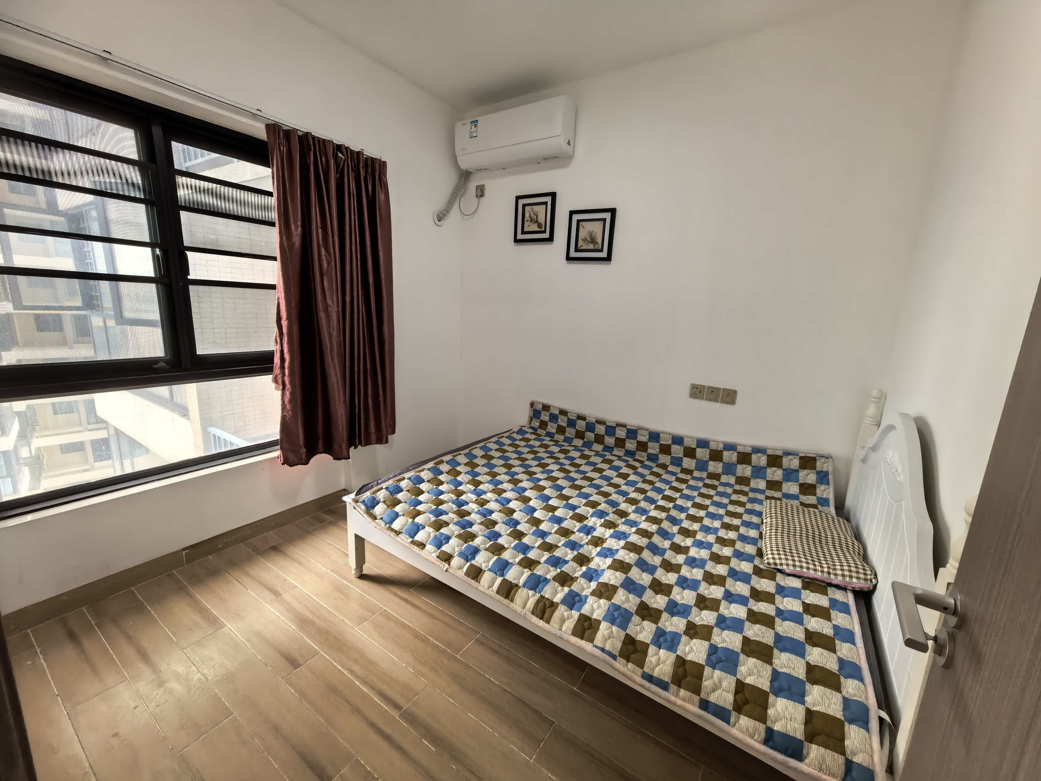 万景峰一期  2室2厅1卫    2000.0元/月室内图