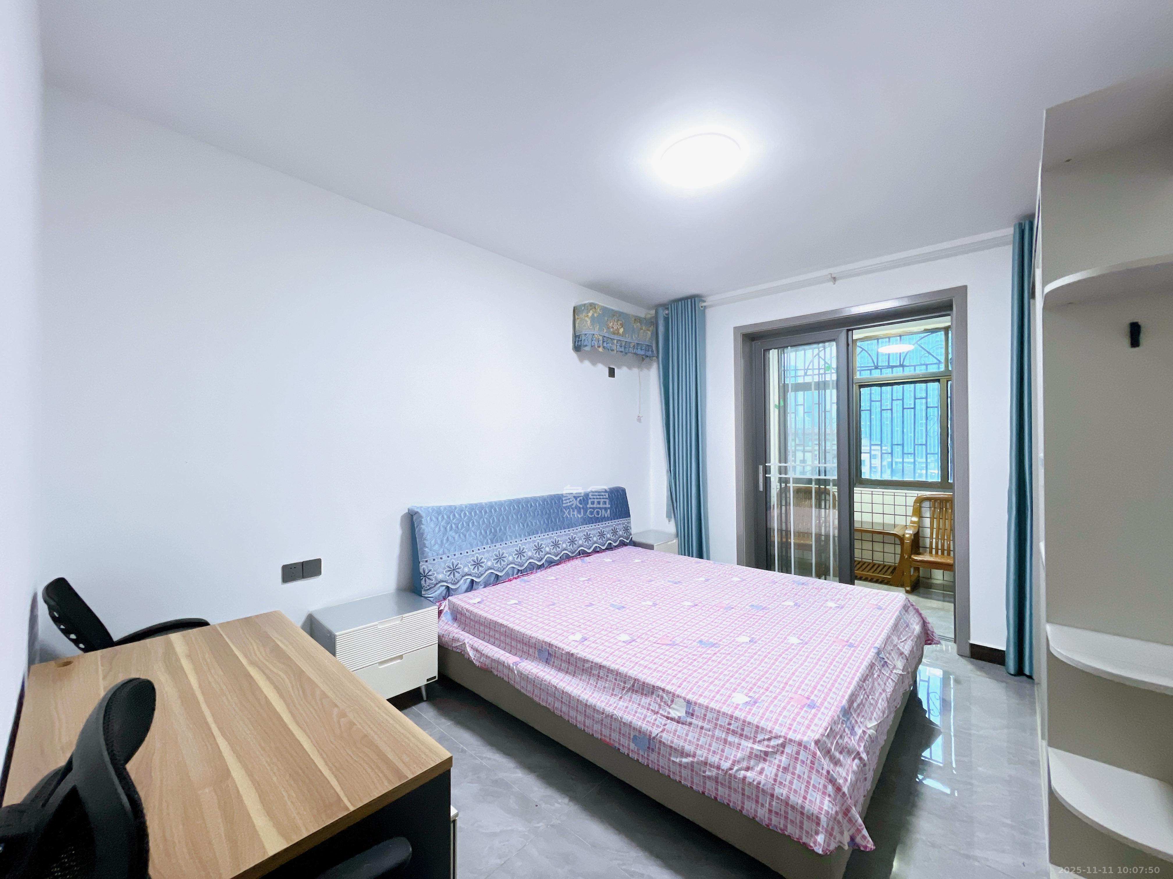 群芳园  3室2厅1卫    2500.0元/月室内图