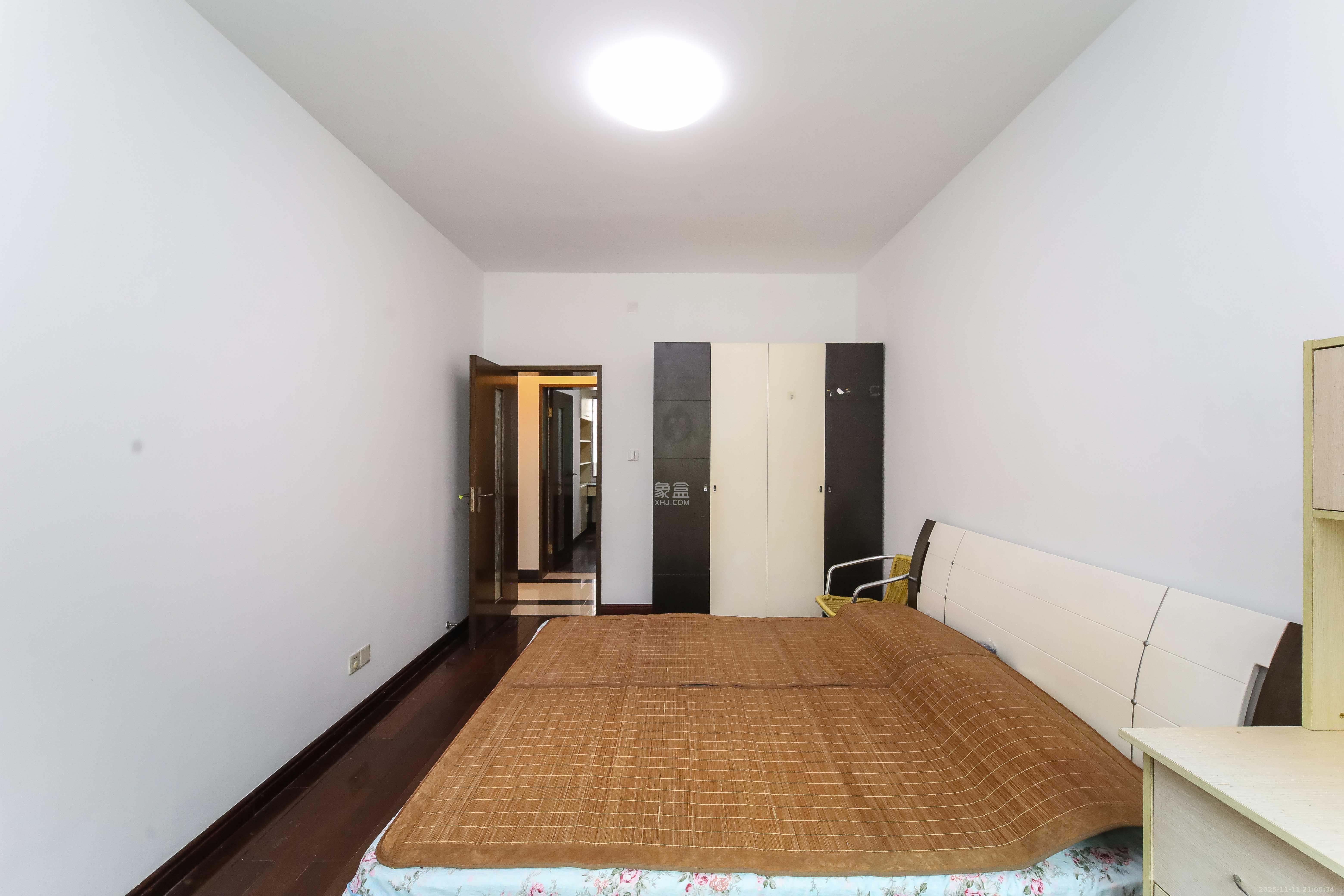 长沙市邮政宿舍(古汉邮局宿舍) 4室2厅2卫 92.8万 长沙市邮政宿舍(古汉邮局宿舍) 4室2厅2卫 92.8万卧室