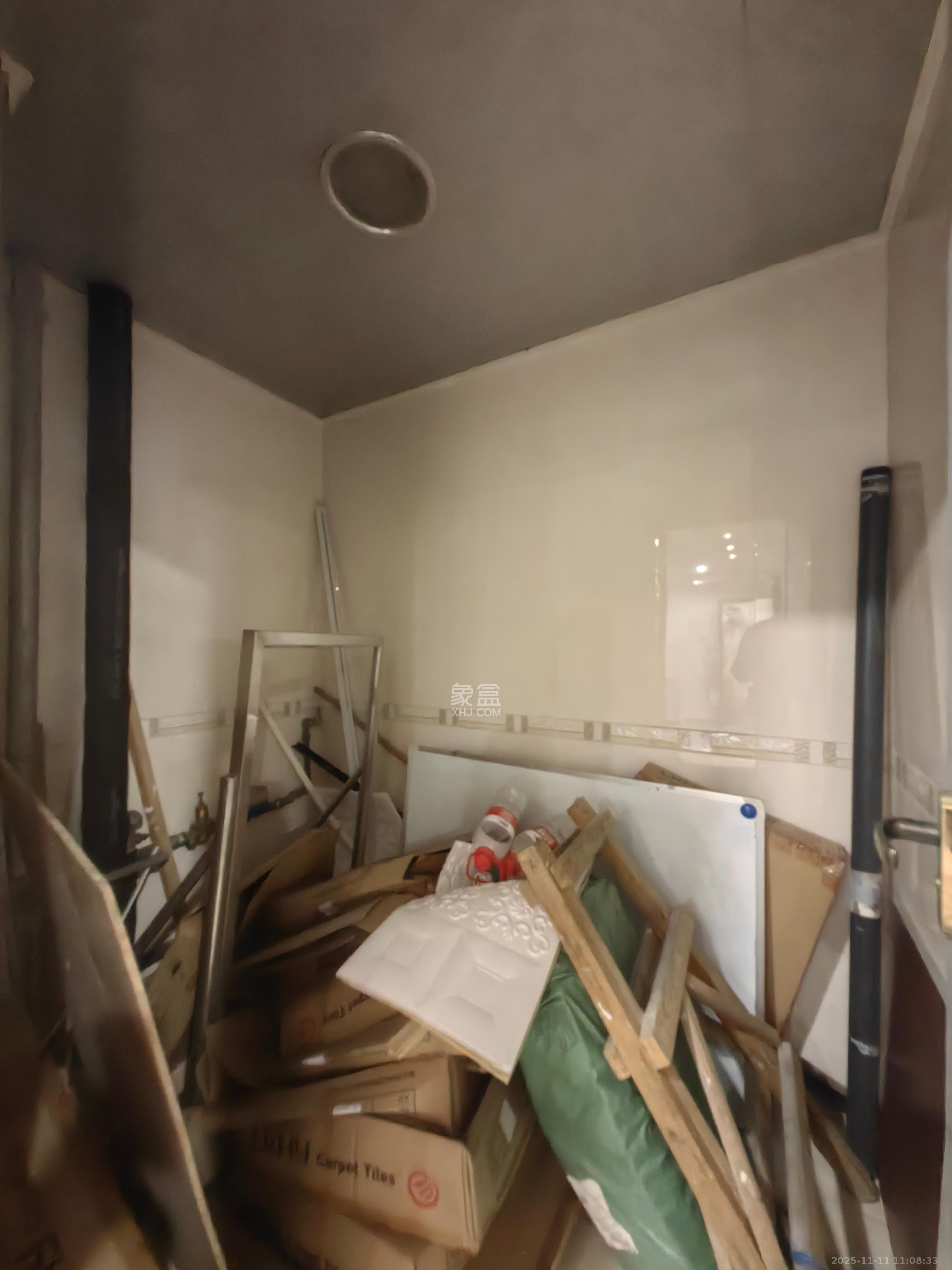 新时代广场  2室1厅1卫    4000.0元/月室内图