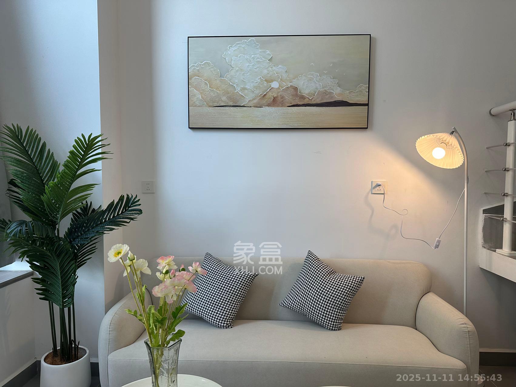 恒伟星中心  1室1厅1卫    1900.0元/月室内图