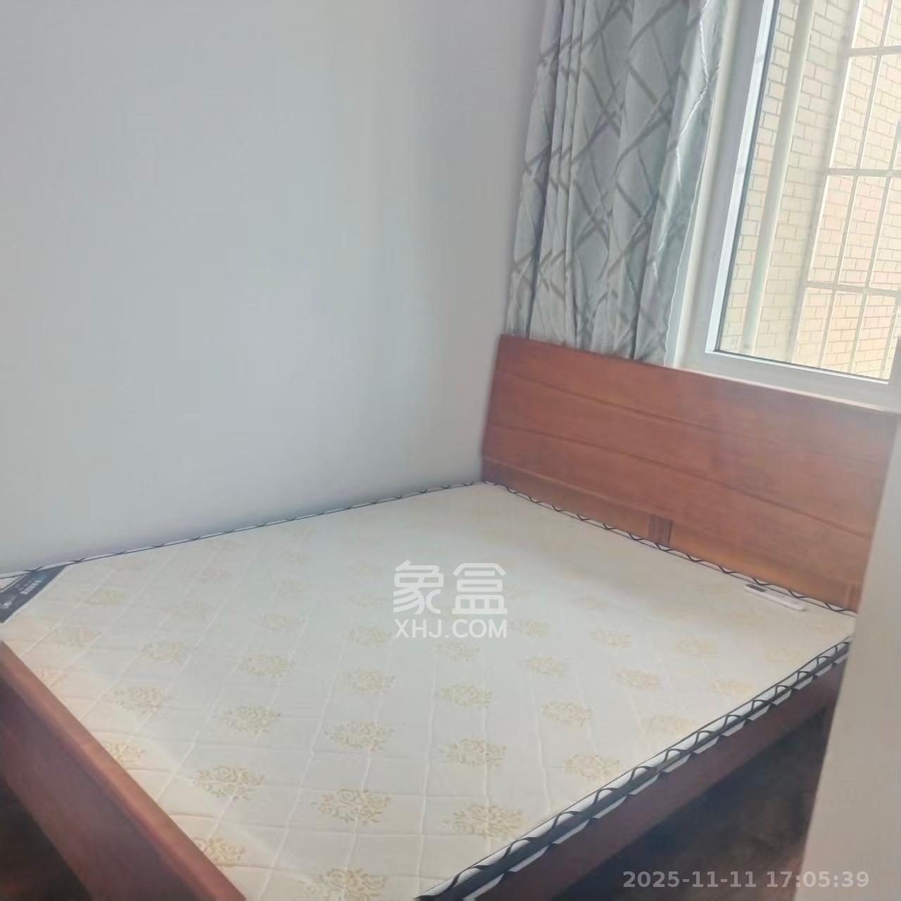 广盛华苑  3室2厅1卫    2500.0元/月室内图