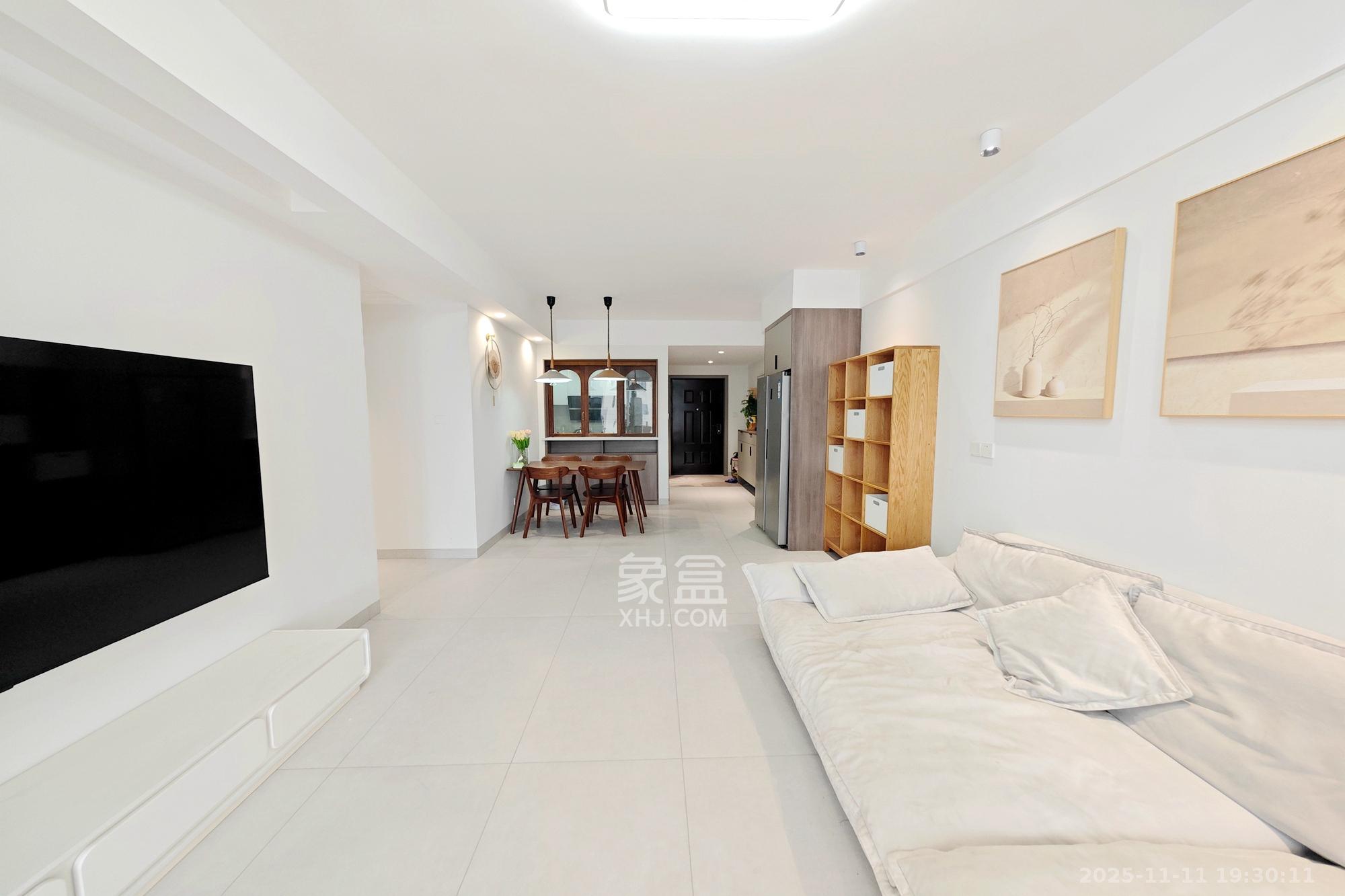 保利大都汇四期  3室2厅2卫    148.0万