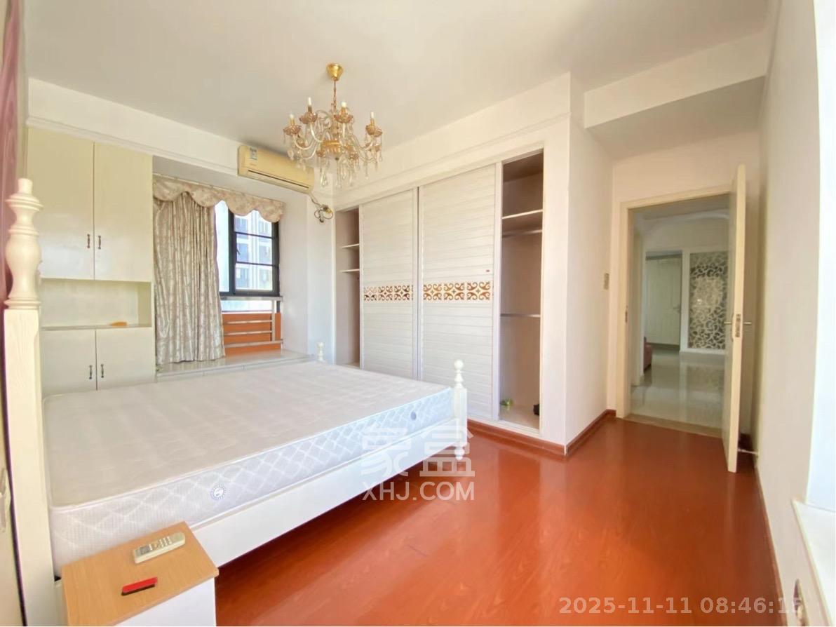 恒生碧水龙庭  3室2厅1卫    2000.0元/月室内图