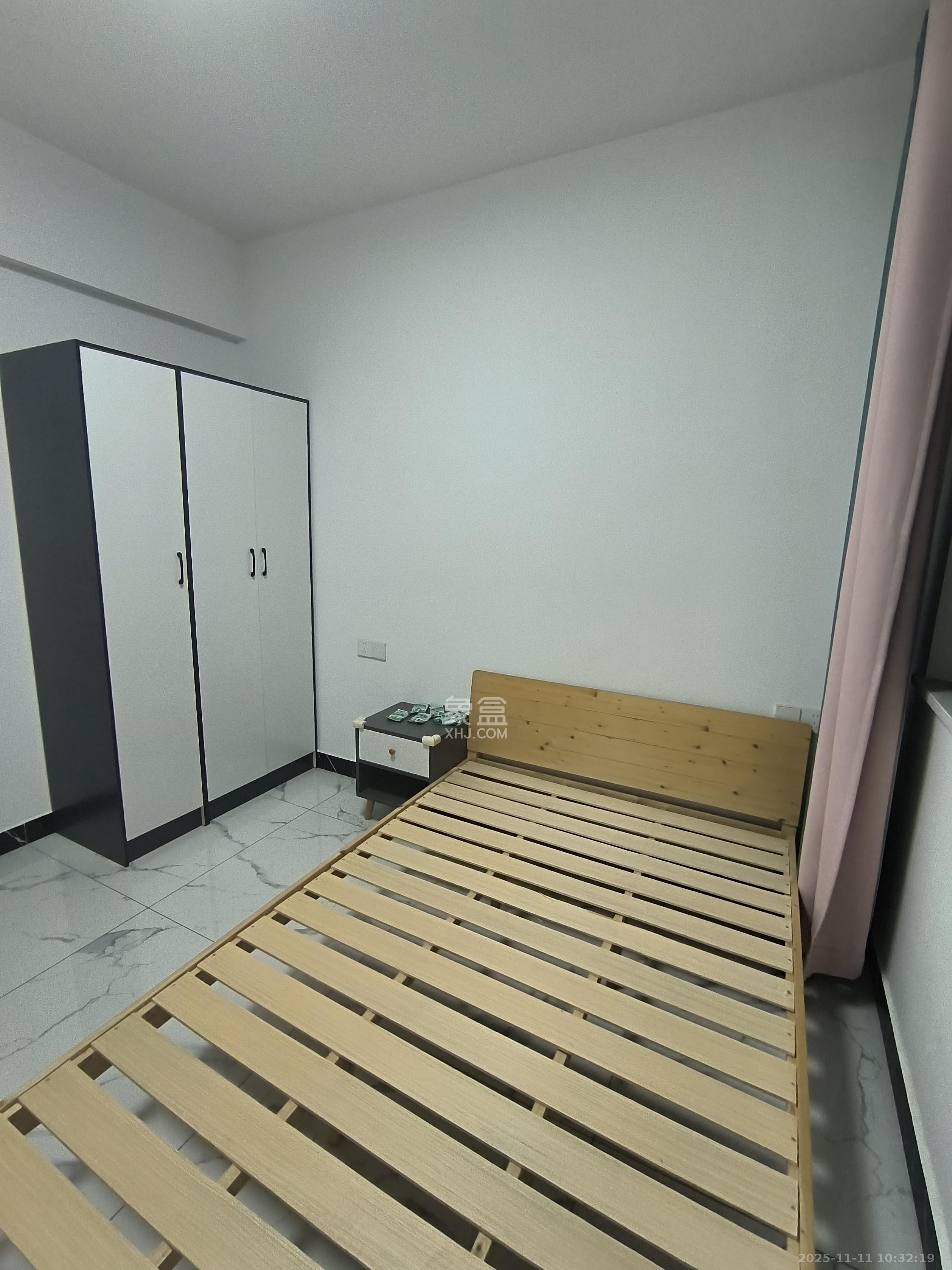 顺舟旺城 3室2厅1卫 1800.0元/月 顺舟旺城 3室2厅1卫 1800.0元/月室内图