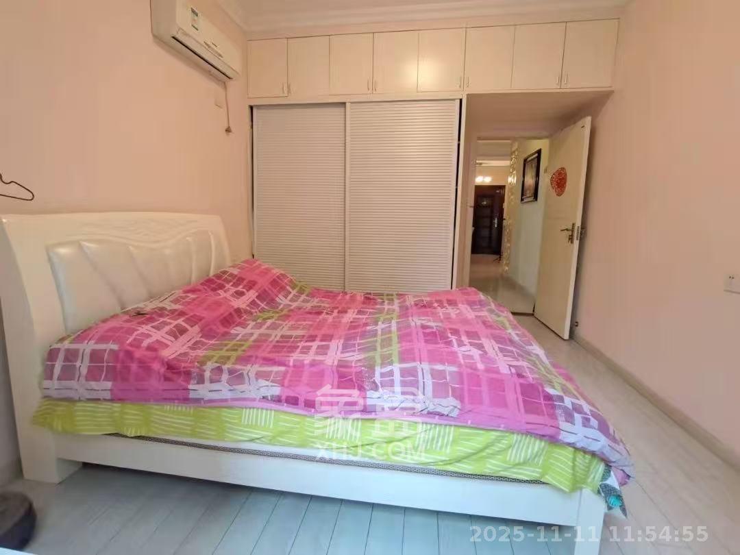 湘江世纪城融江苑  2室2厅1卫    2000.0元/月室内图