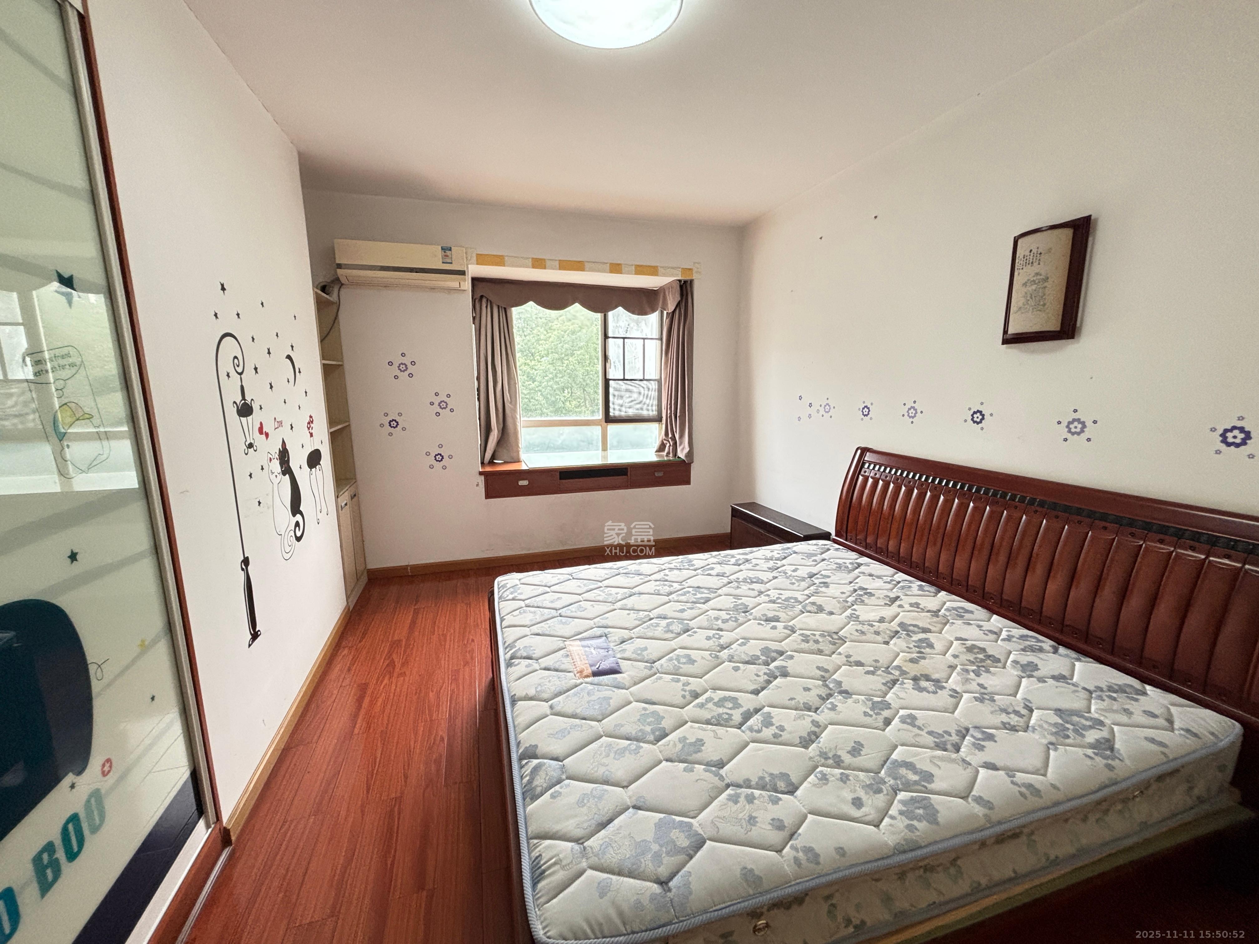 天鸿天府（天鸿中央大院）  3室2厅2卫    2600.0元/月室内图