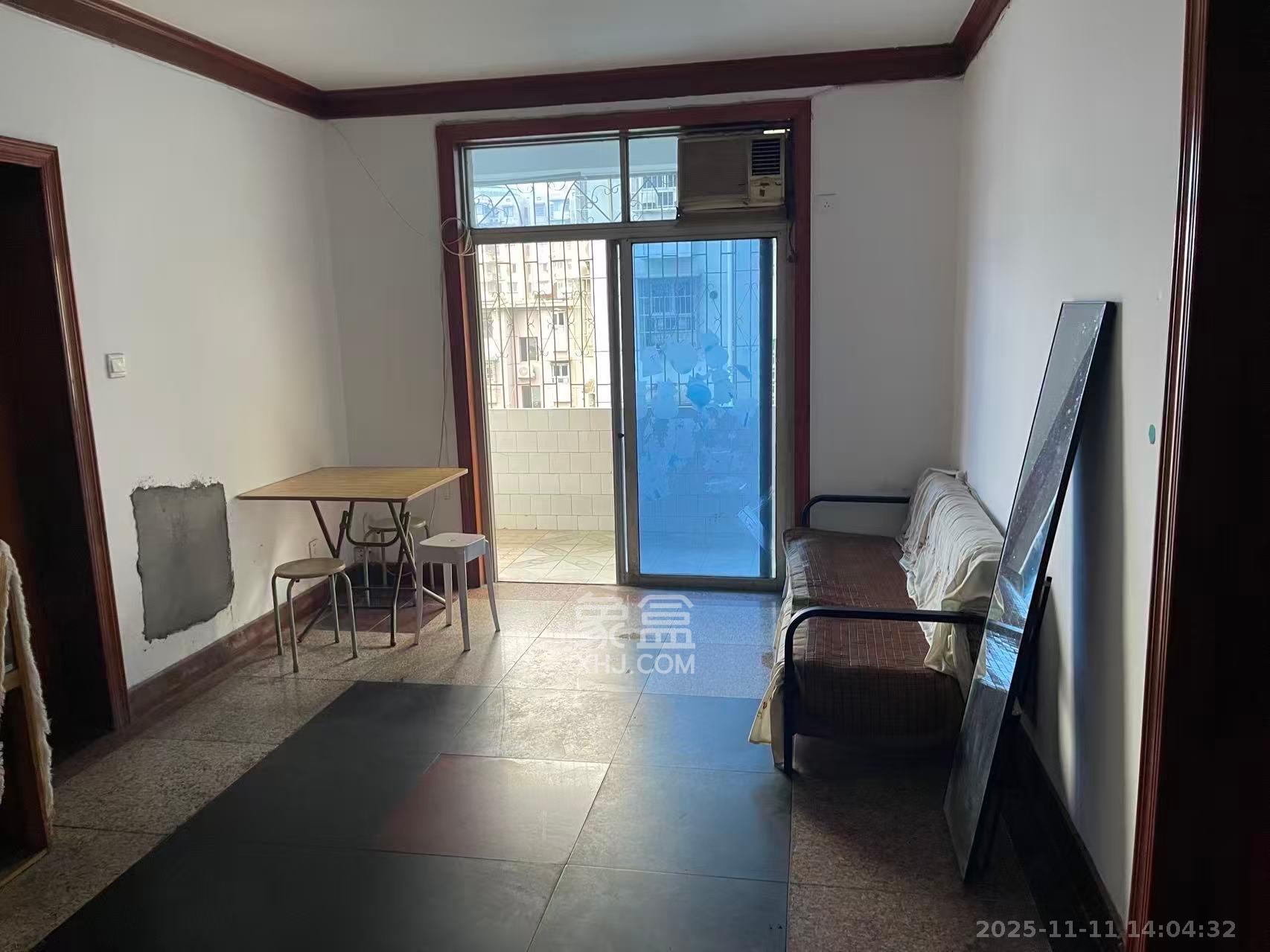 维力宿舍（维力花园）  1室2厅1卫    1600.0元/月