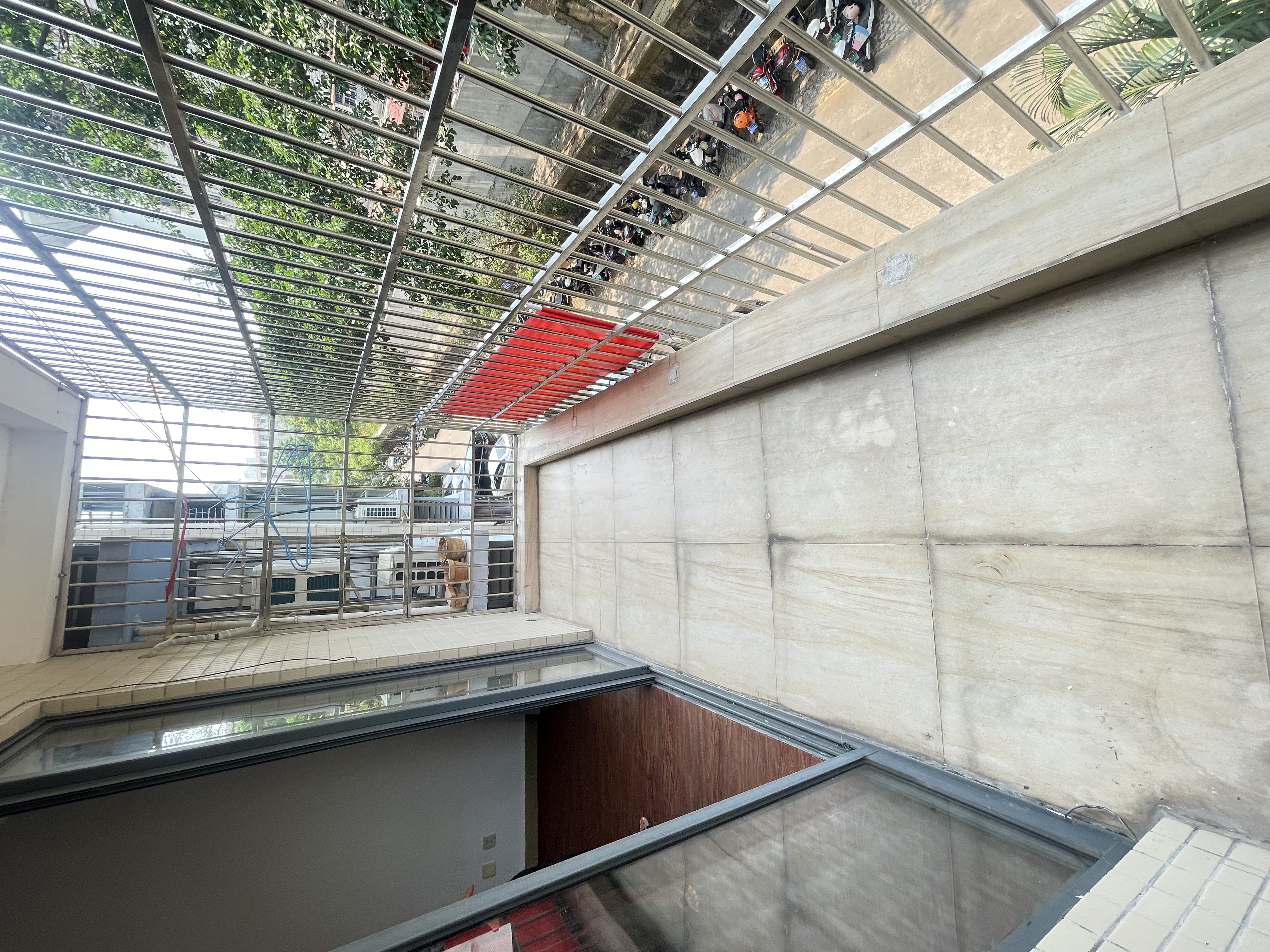 金海广场 3室2厅2卫 2800.0元/月 金海广场 3室2厅2卫 2800.0元/月室内图