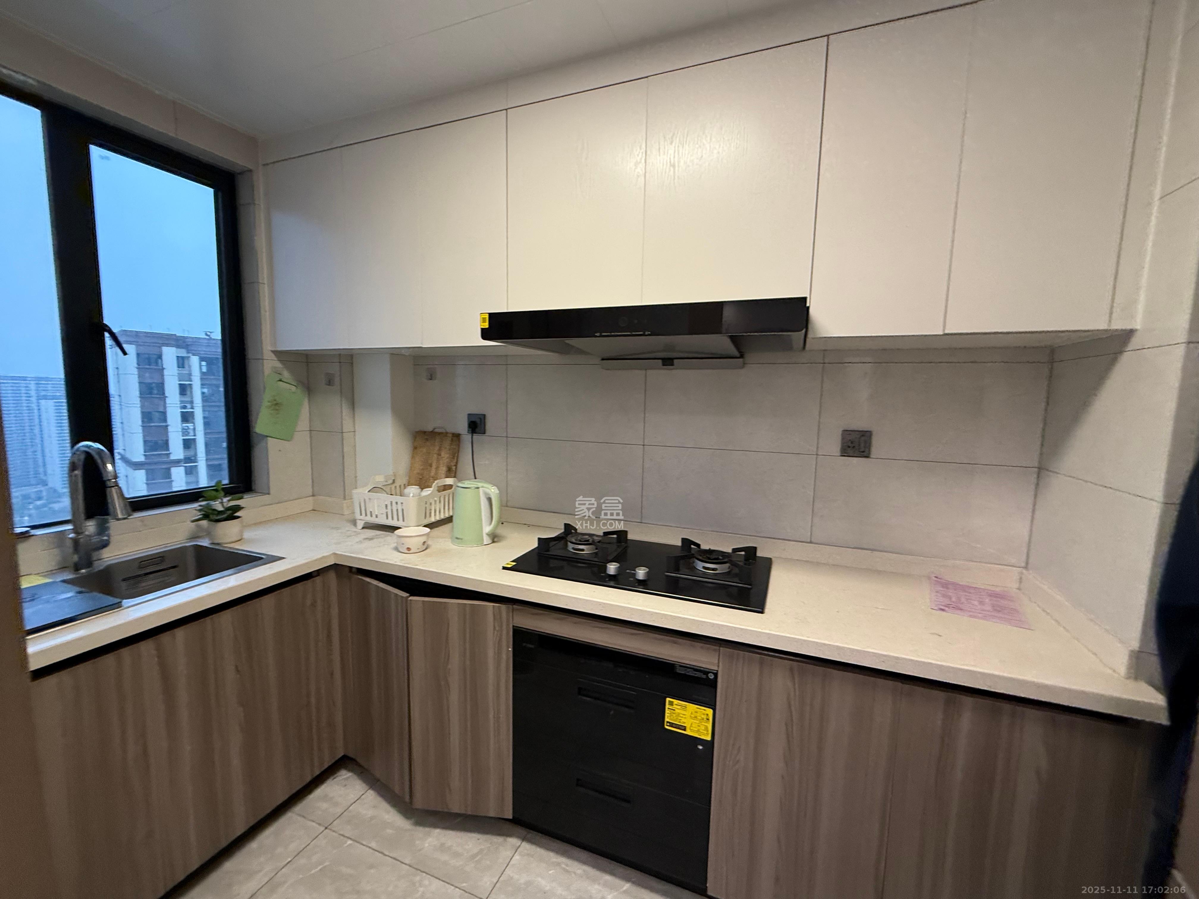 金富湘江悦城  4室2厅2卫    2900.0元/月室内图