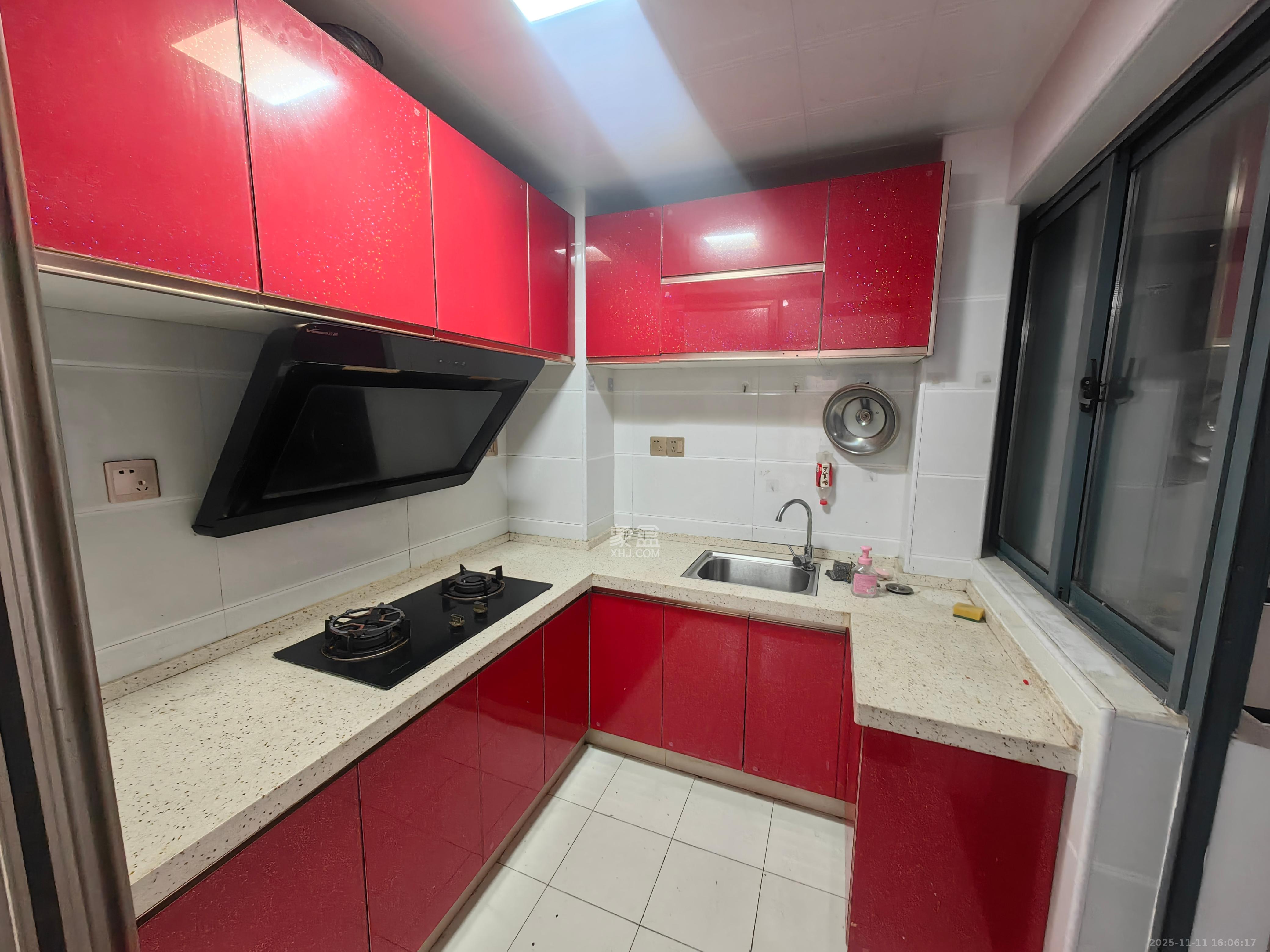 中欣楚天雅郡  2室2厅1卫    1550.0元/月室内图