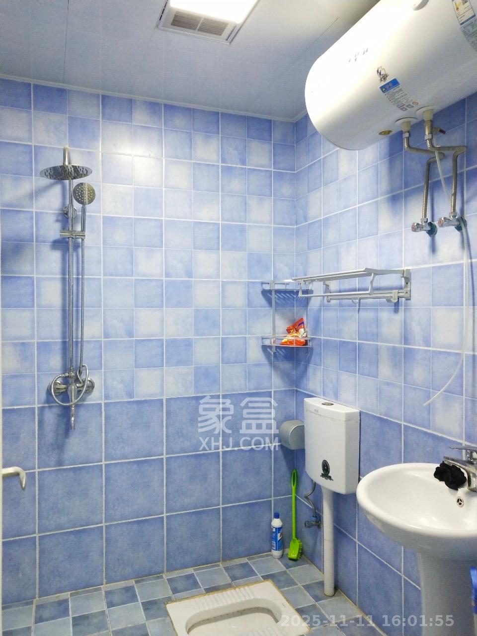 恒泰广场  1室1厅1卫    1400.0元/月室内图