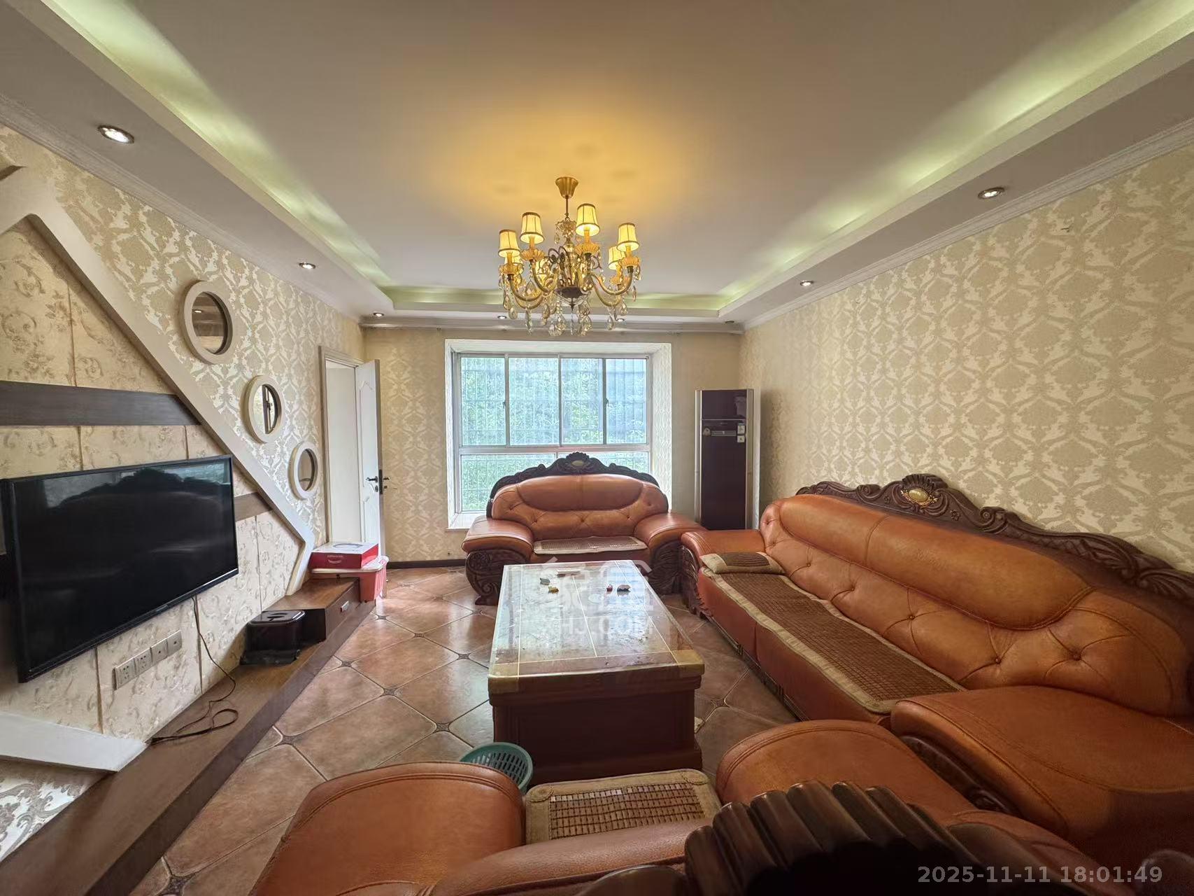 红树湾 3室2厅1卫 2000.0元/月 红树湾 3室2厅1卫 2000.0元/月室内图