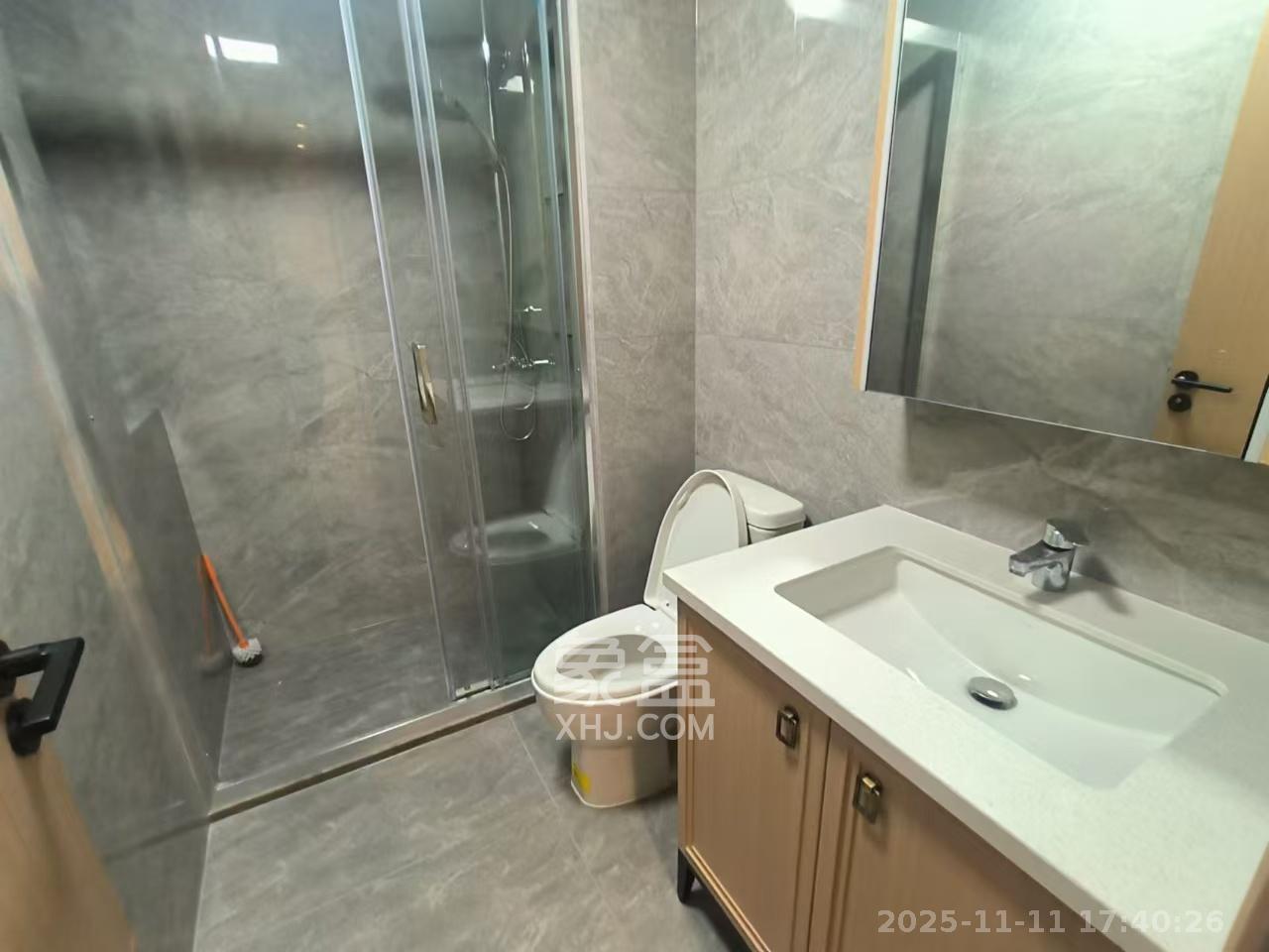 时代建发和著  4室2厅2卫    3600.0元/月室内图