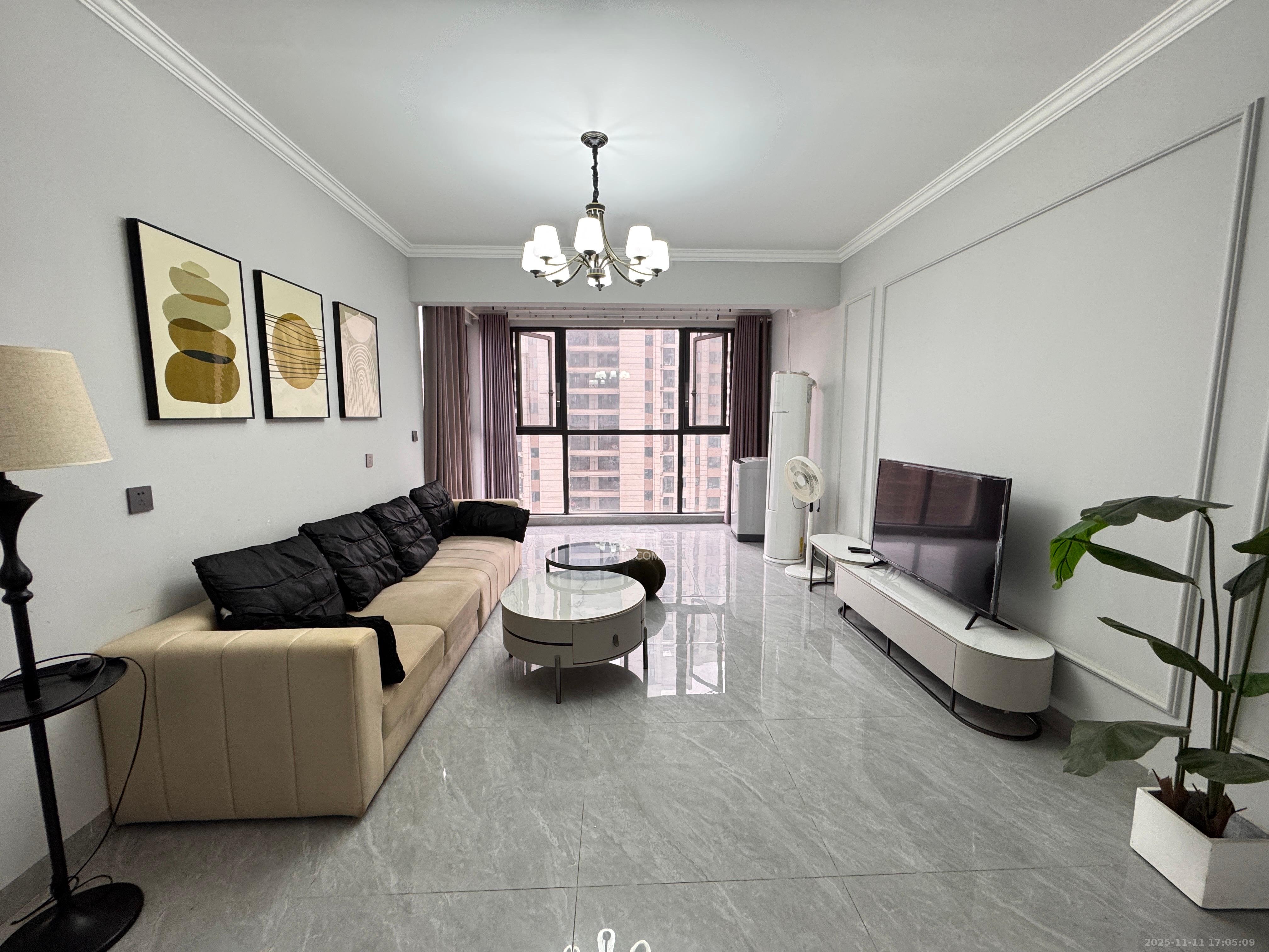 润和翰文府 3室2厅2卫 3100.0元/月 润和翰文府 3室2厅2卫 3100.0元/月室内图