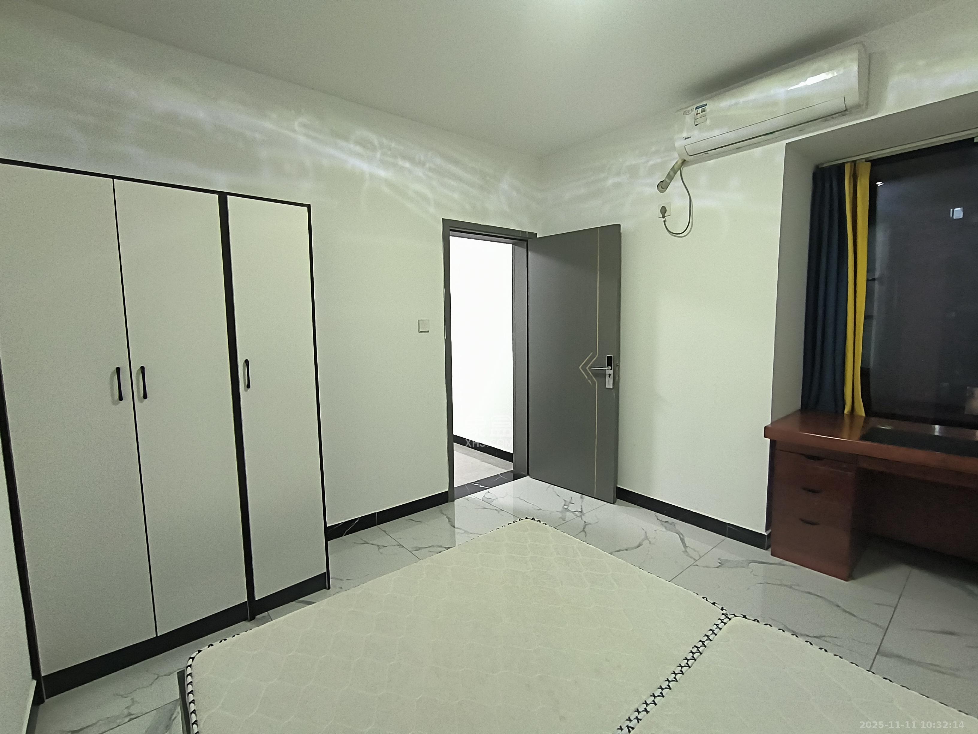 顺舟旺城 3室2厅1卫 1800.0元/月 顺舟旺城 3室2厅1卫 1800.0元/月室内图