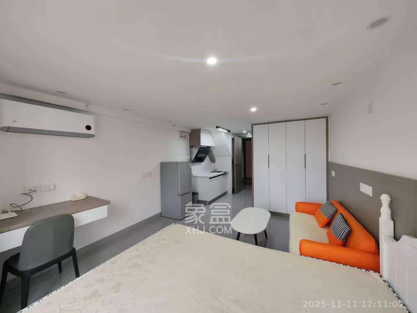 保利恒伟时光印象  1室1厅1卫    1100.0元/月室内图