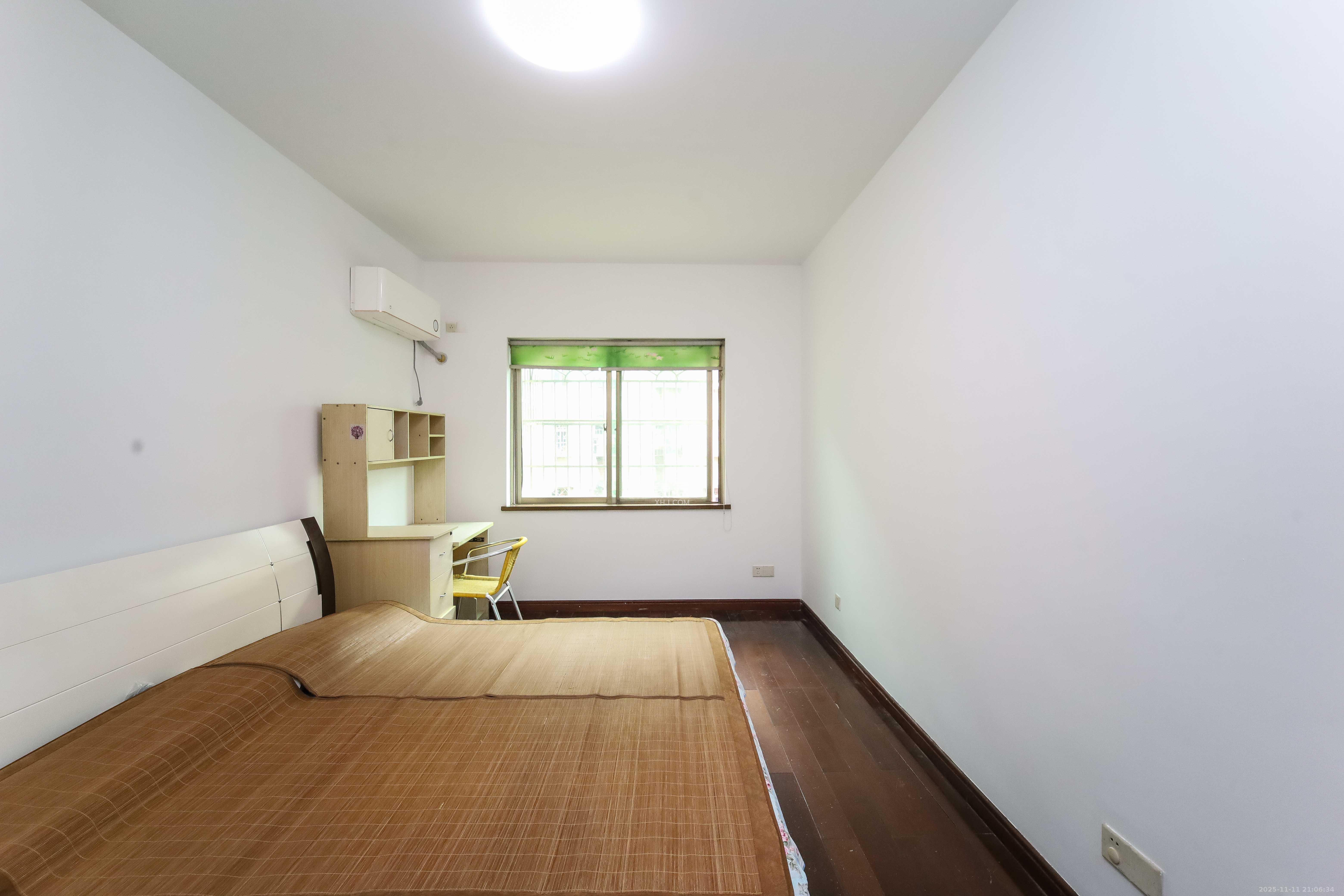 长沙市邮政宿舍（古汉邮局宿舍）  4室2厅2卫    92.8万卧室