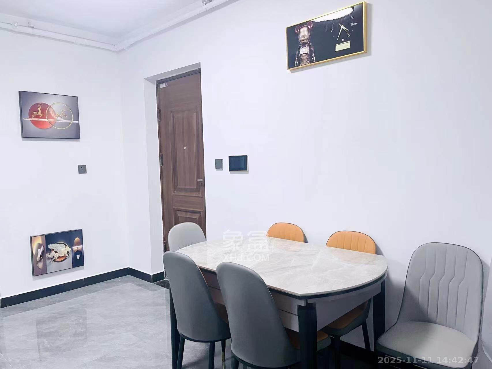 明昇壹城（明昇时代广场）二期  3室2厅2卫    3000.0元/月室内图