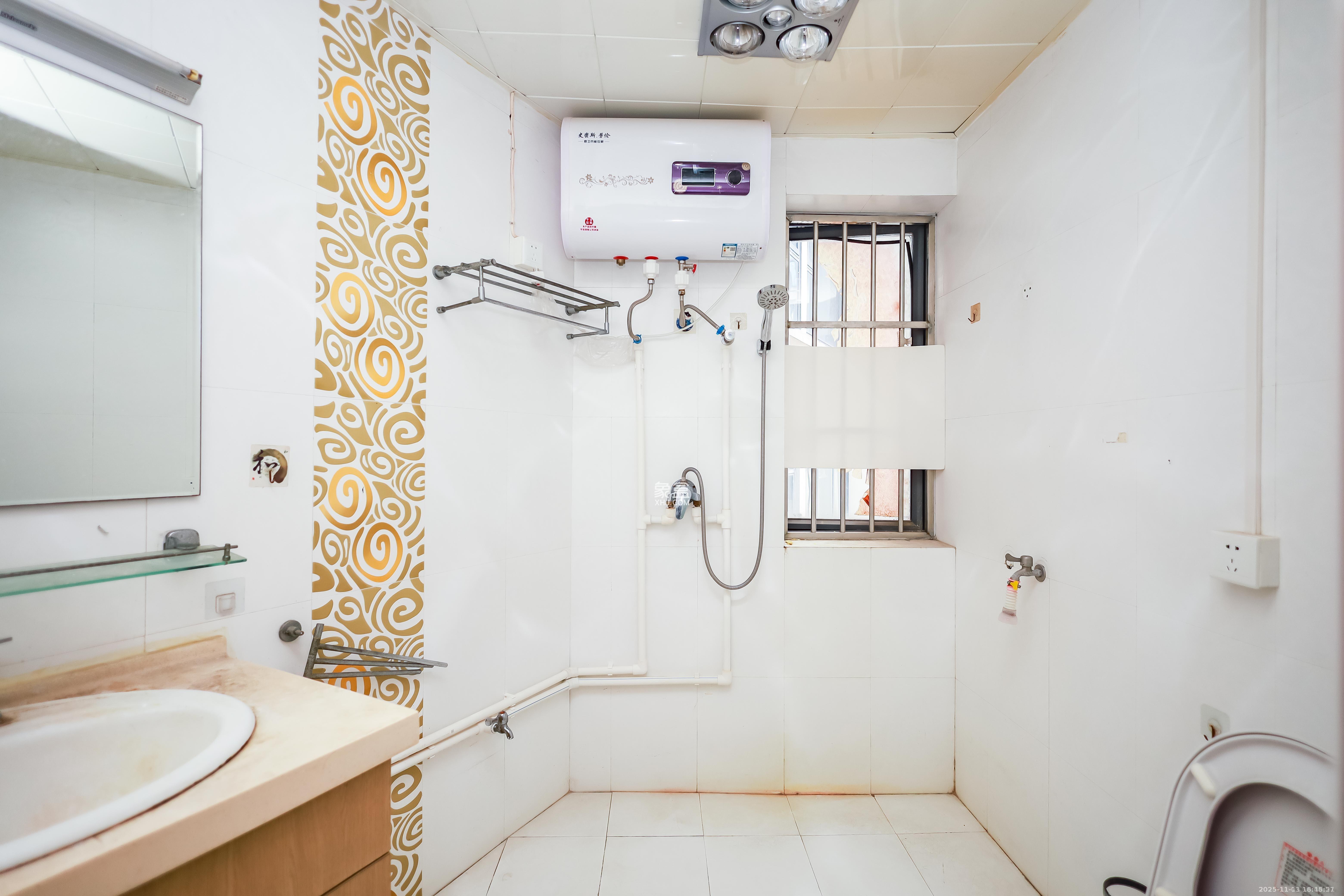 美林银谷  1室1厅1卫    1300.0元/月室内图